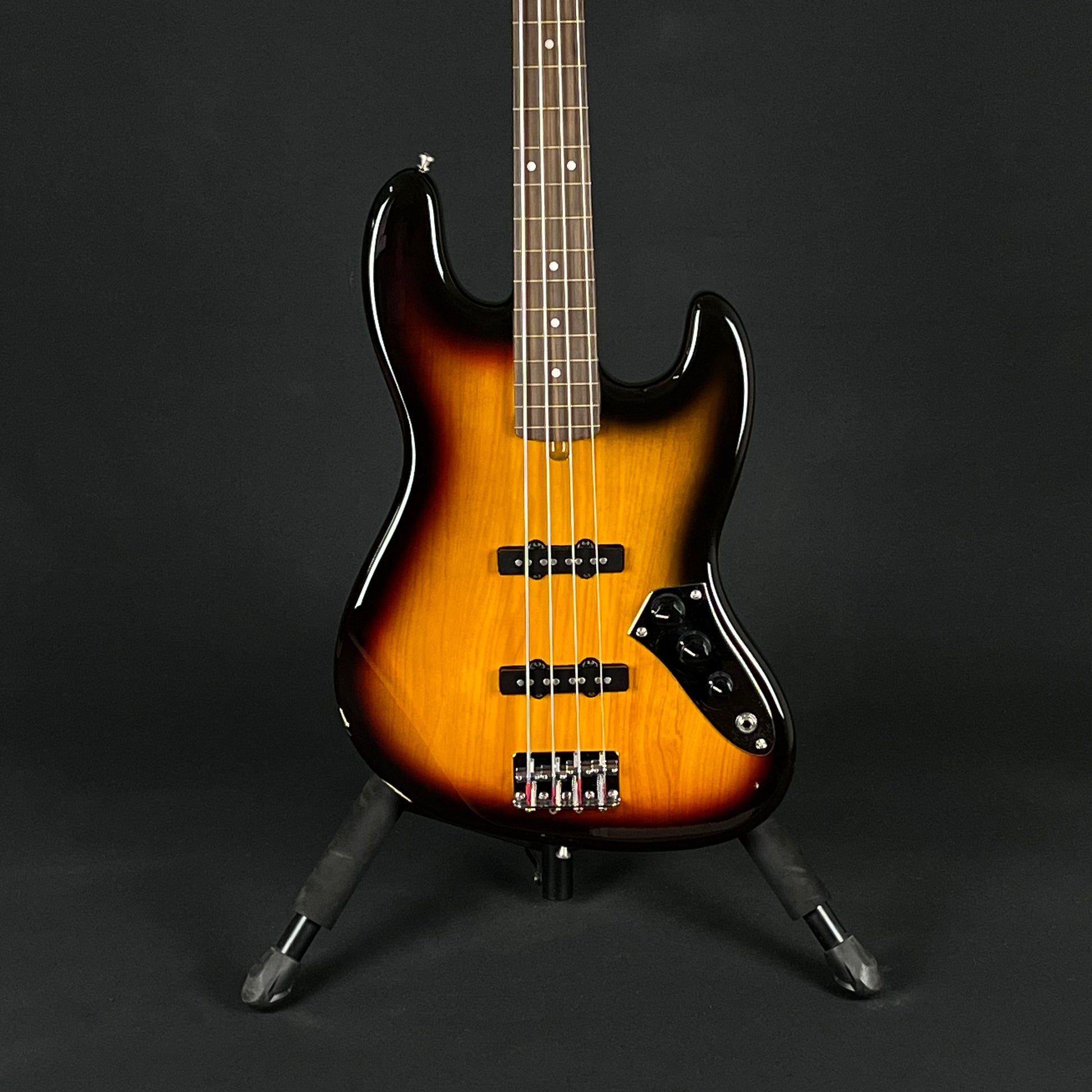 Bacchus BJB-1R Fretless