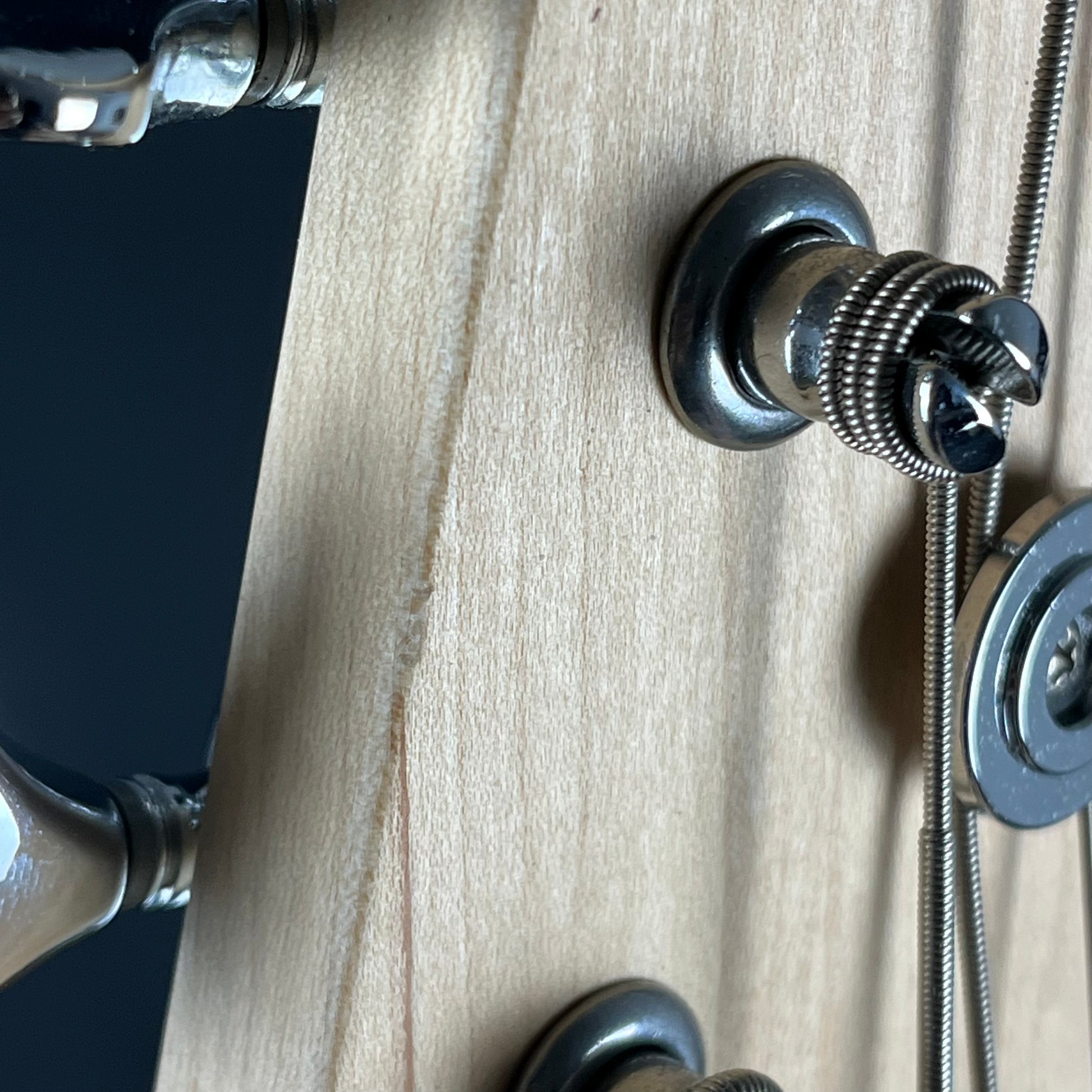 Squier Affinity Bronco Bass