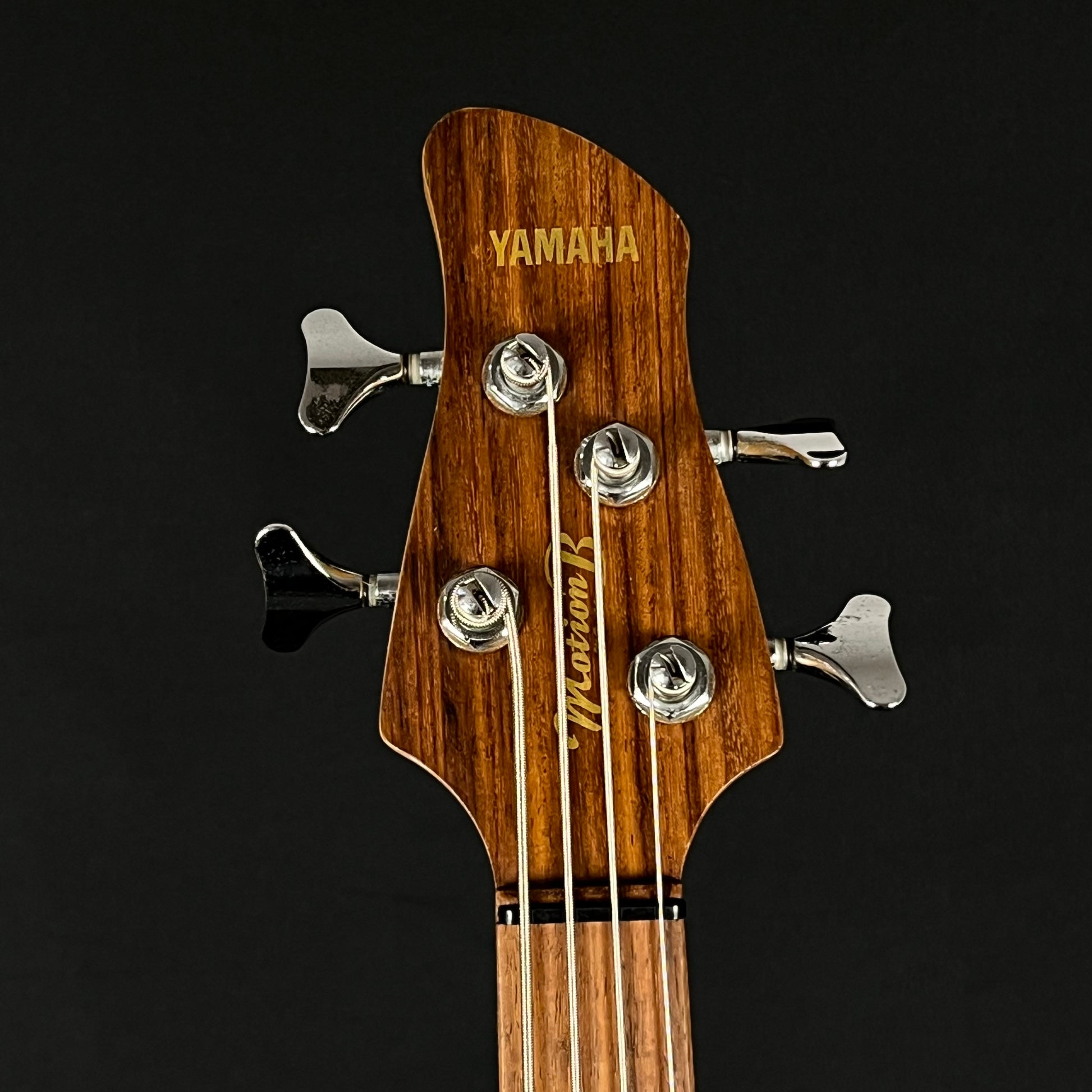 YAMAHA MB-40 Bass