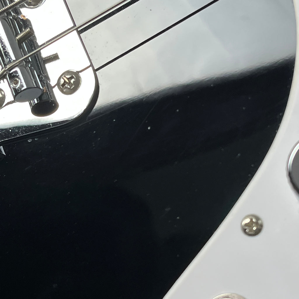 Squier Affinity Bronco Bass