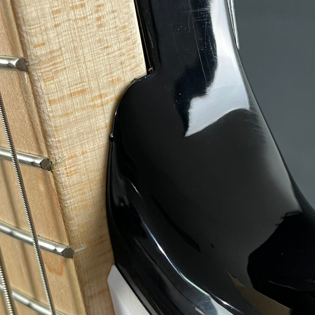 Squier Affinity Bronco Bass