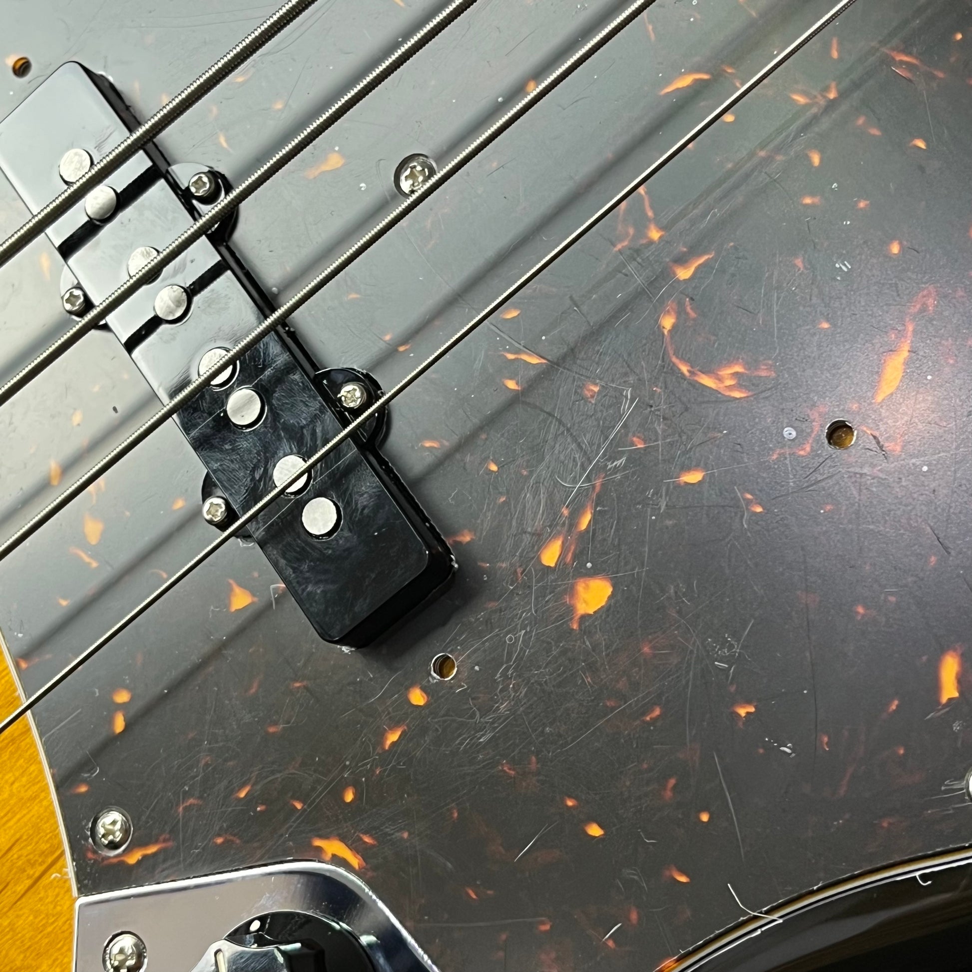 Fender Japan Hybrid 60s Jazz Bass