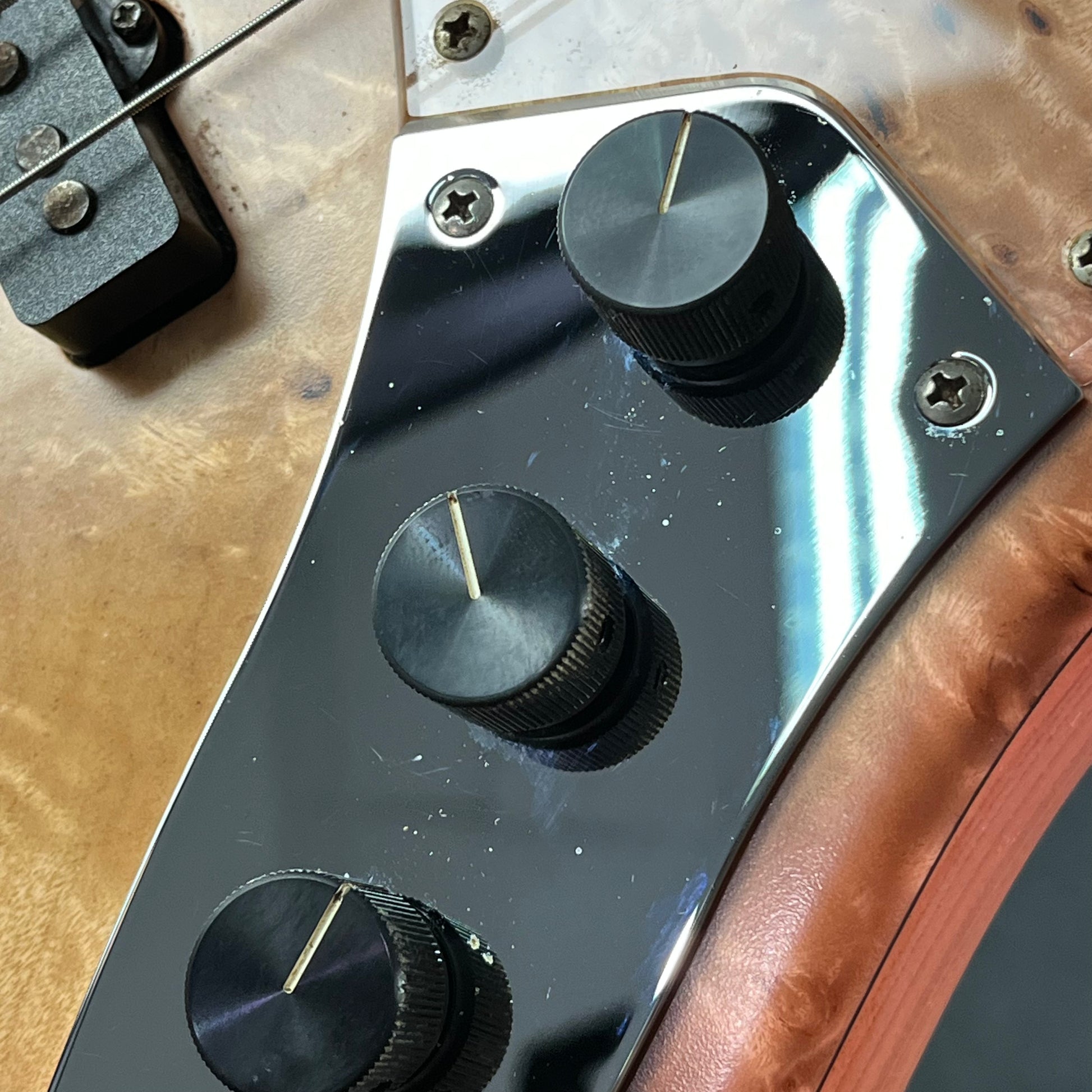 Bacchus Japan  WOODLINE Exotic Wood Bass