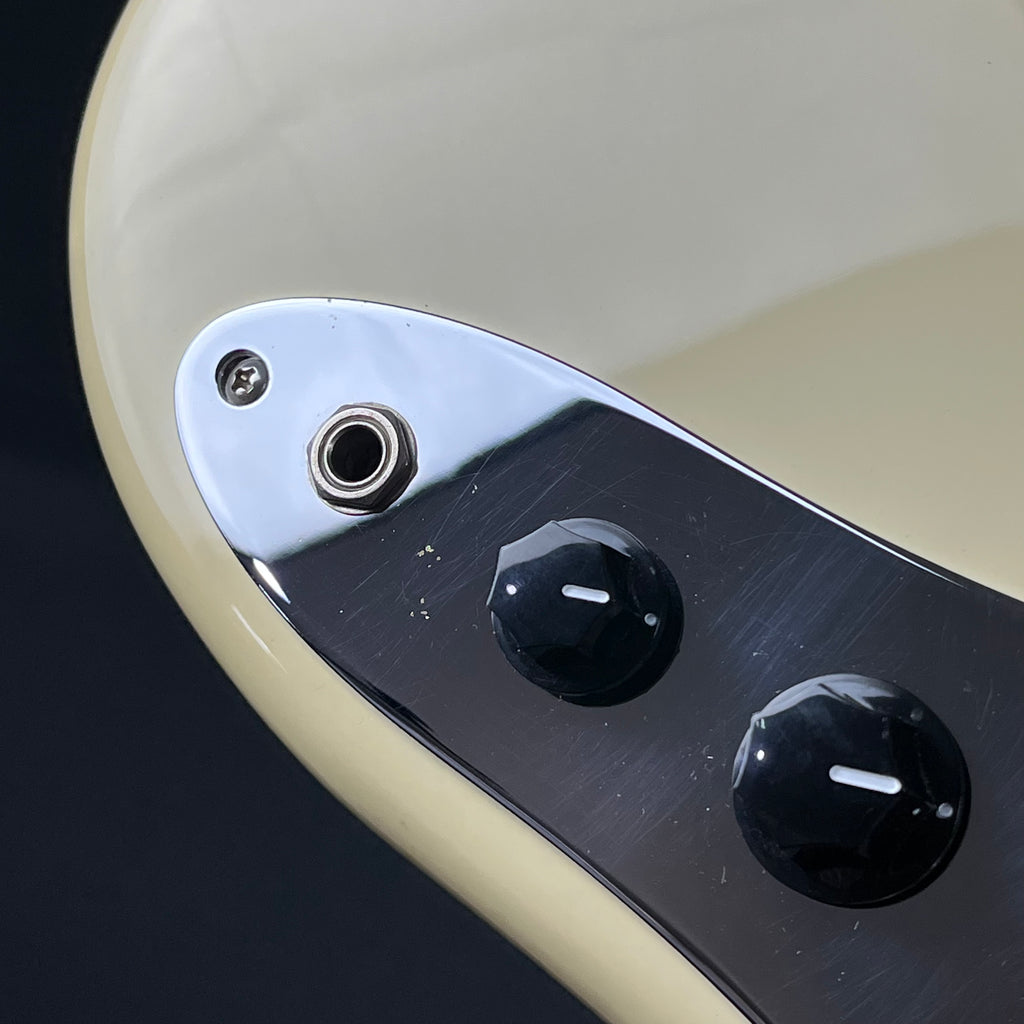 Bacchus BJB-1R Fretless