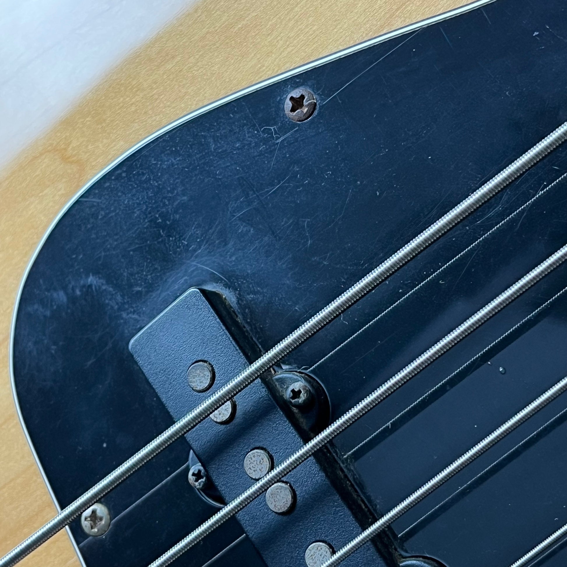 Squier Vintage Modified 70s Jazz Bass