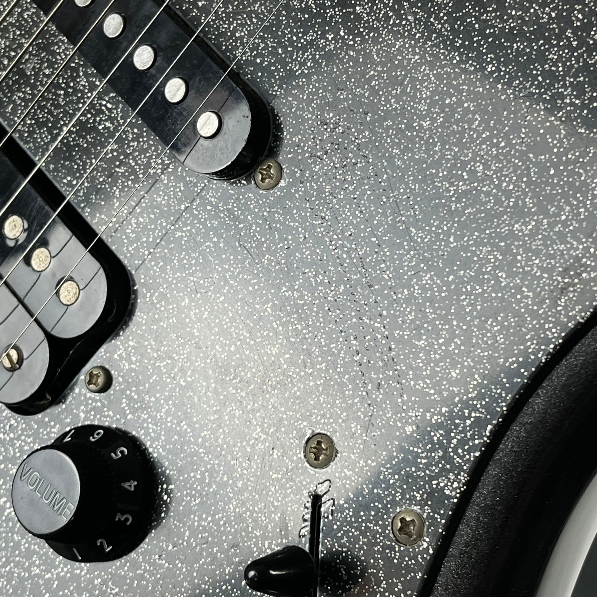 Squier Affinity Stratocaster HSS