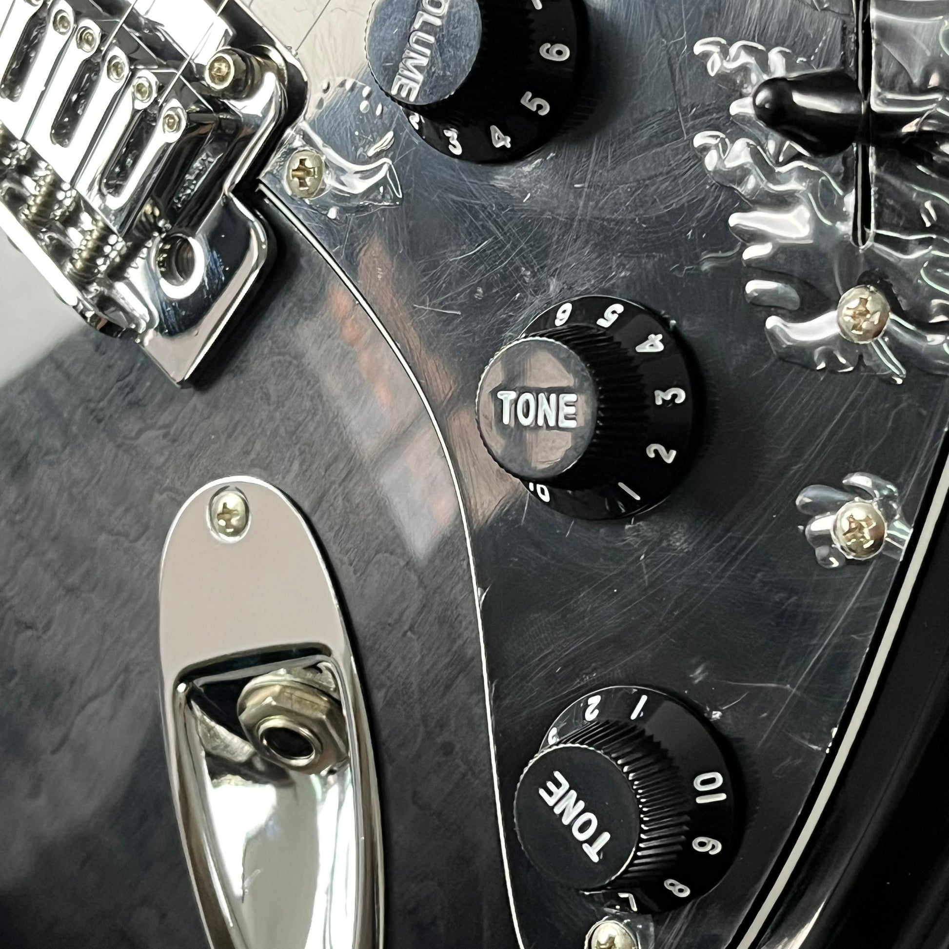 Squier Affinity Stratocaster FMT HSS