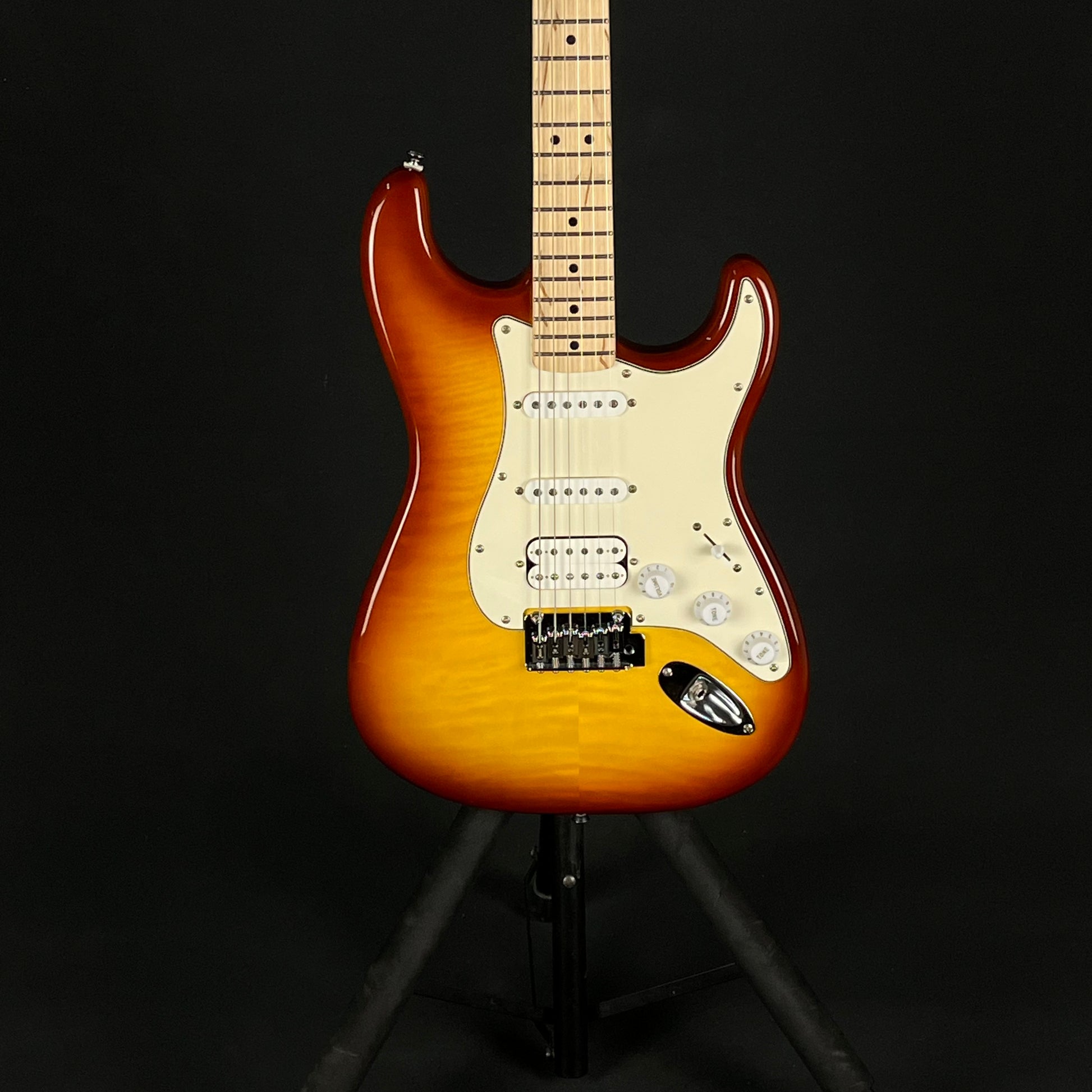 Squier Affinity Stratocaster FMT HSS 2023