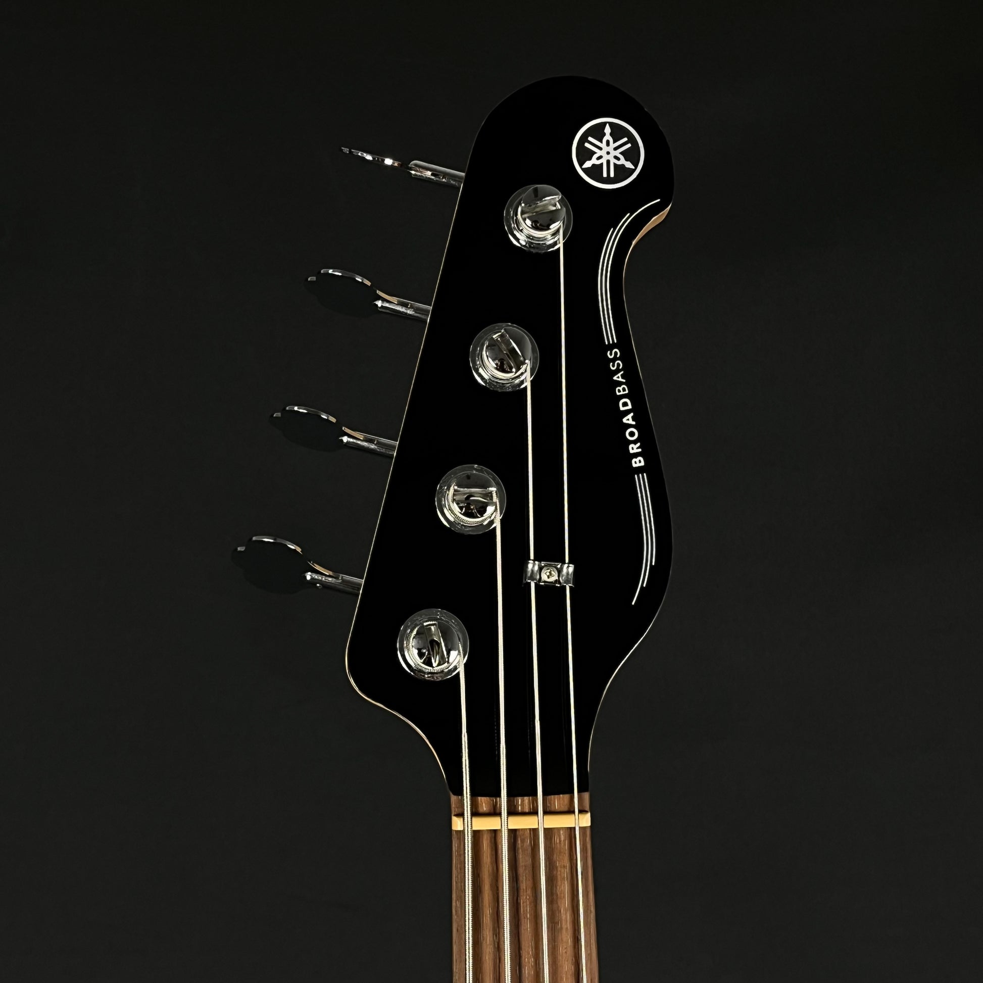 YAMAHA BB434 Bass