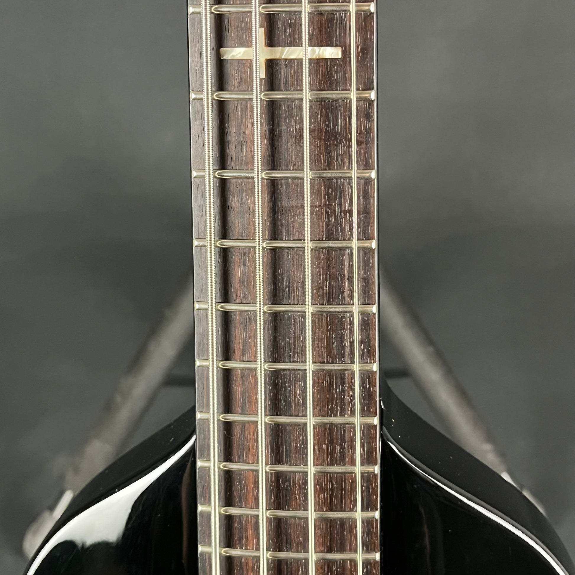 EDWARDS E-JV-95 Bass