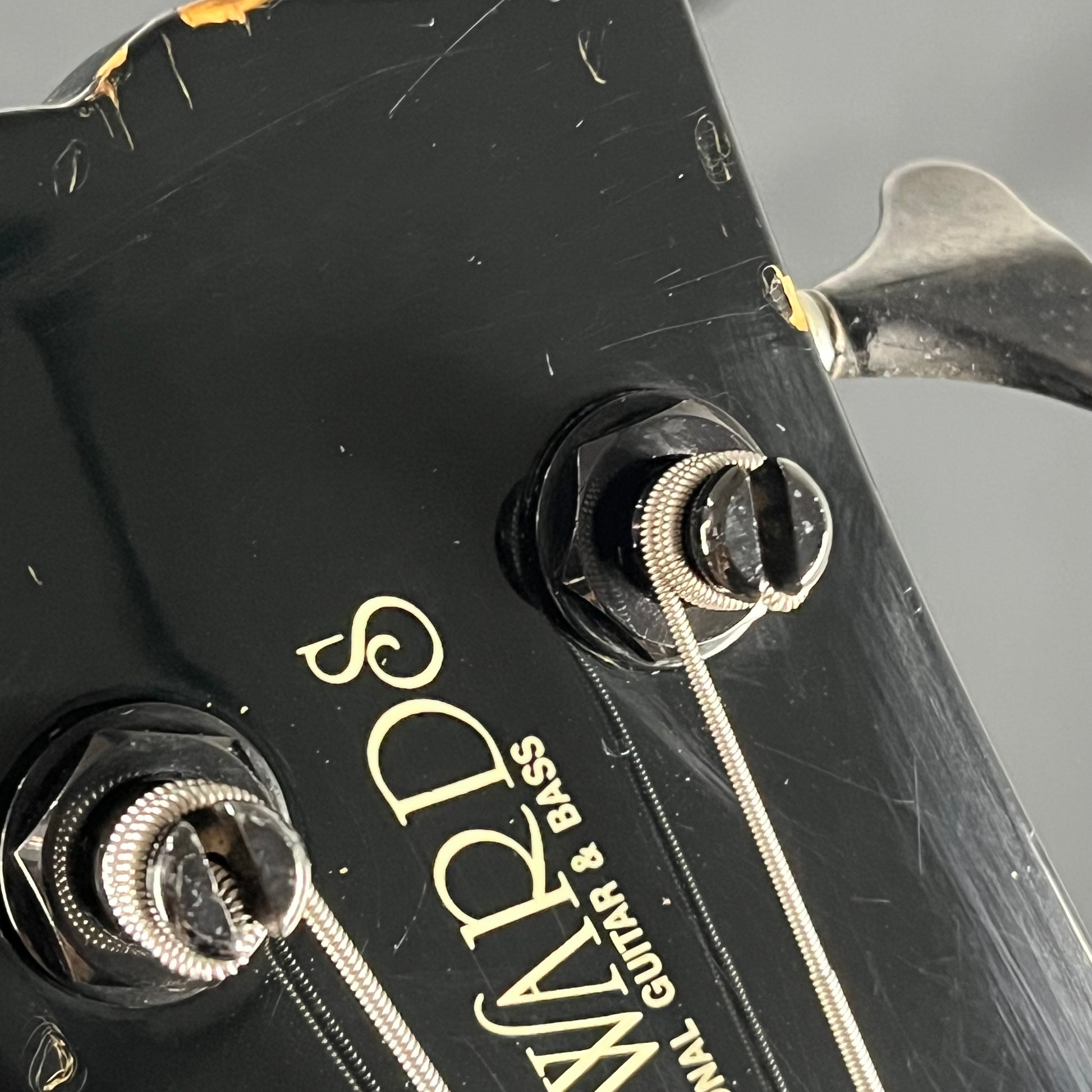 EDWARDS E-JV-95 Bass
