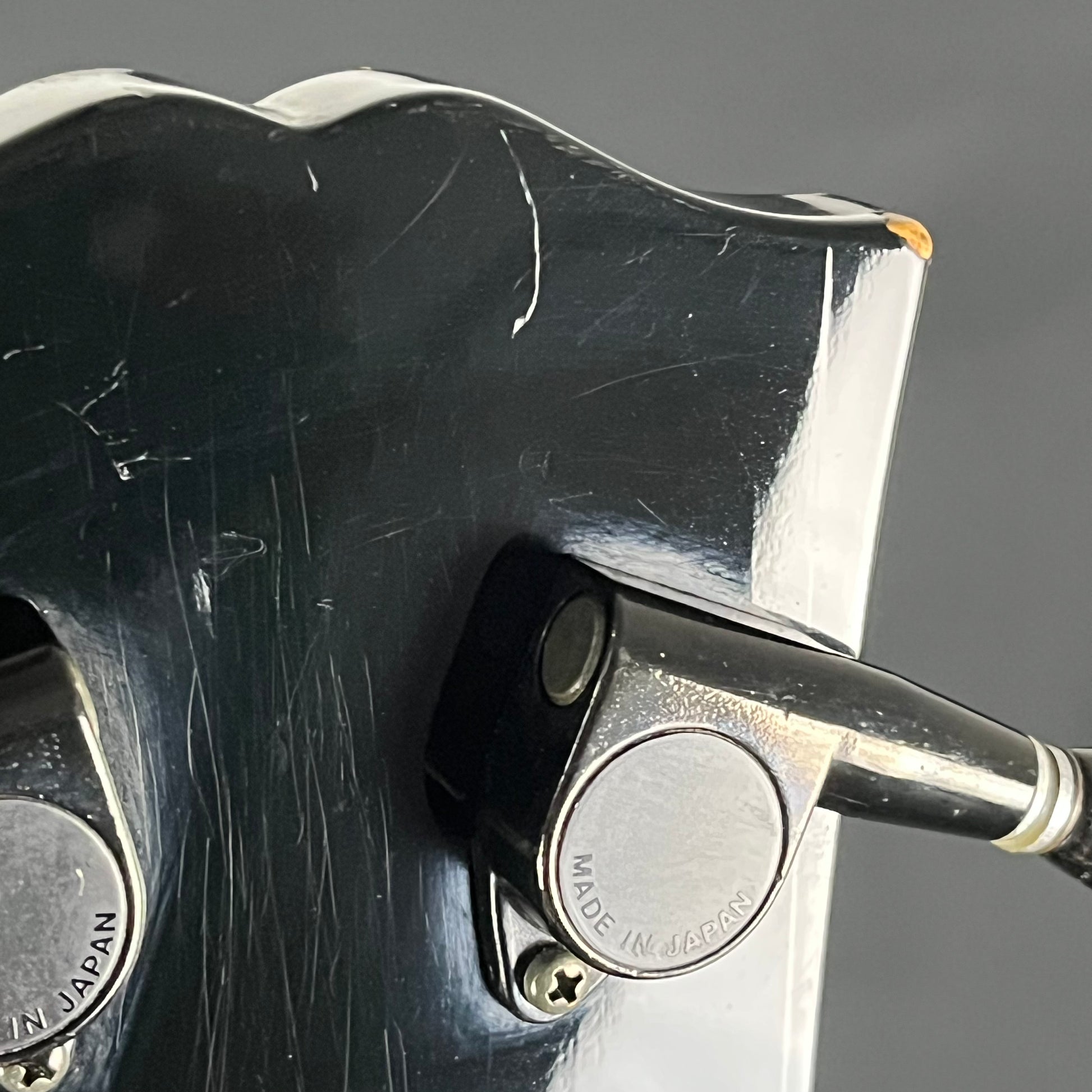 EDWARDS E-JV-95 Bass