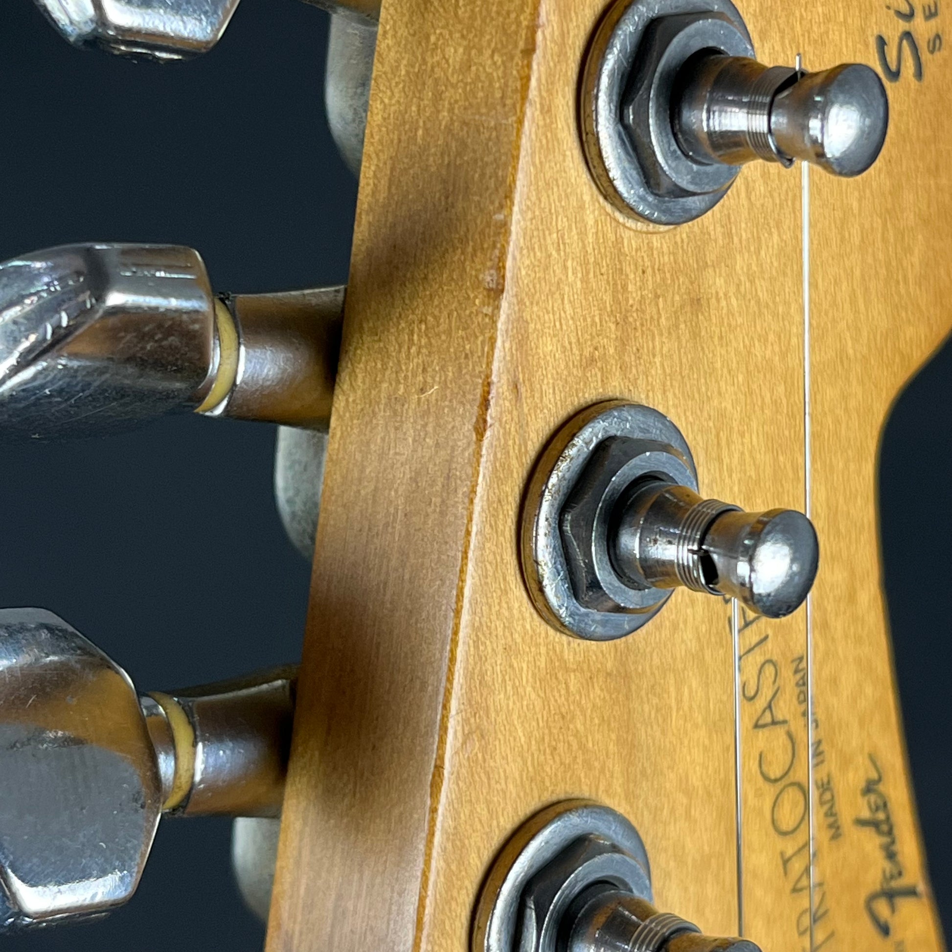 Squier Japan Silver Series Stratocaster