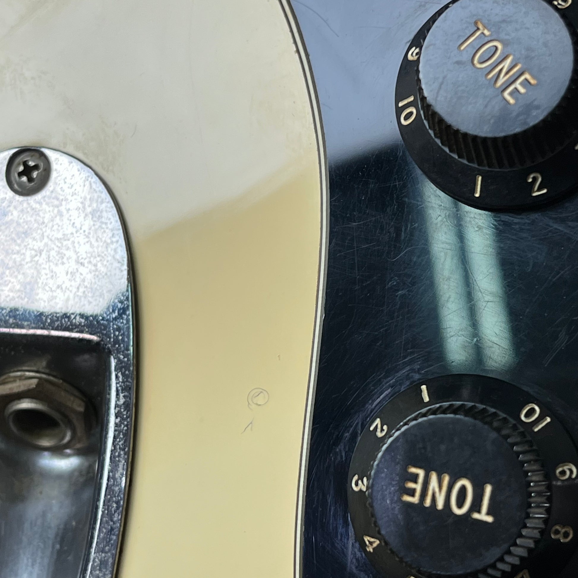 Squier Japan Silver Series Stratocaster