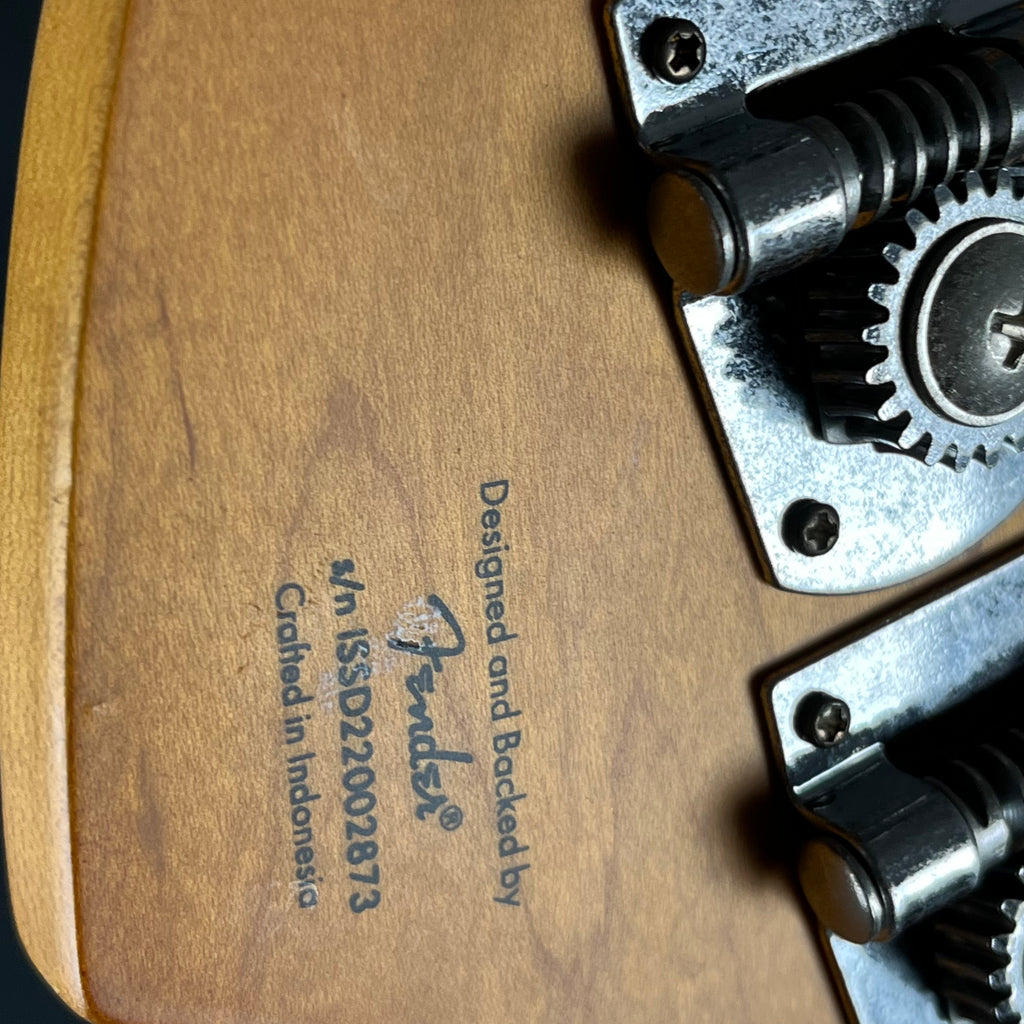 Squier 40th Anniversary Precision Bass