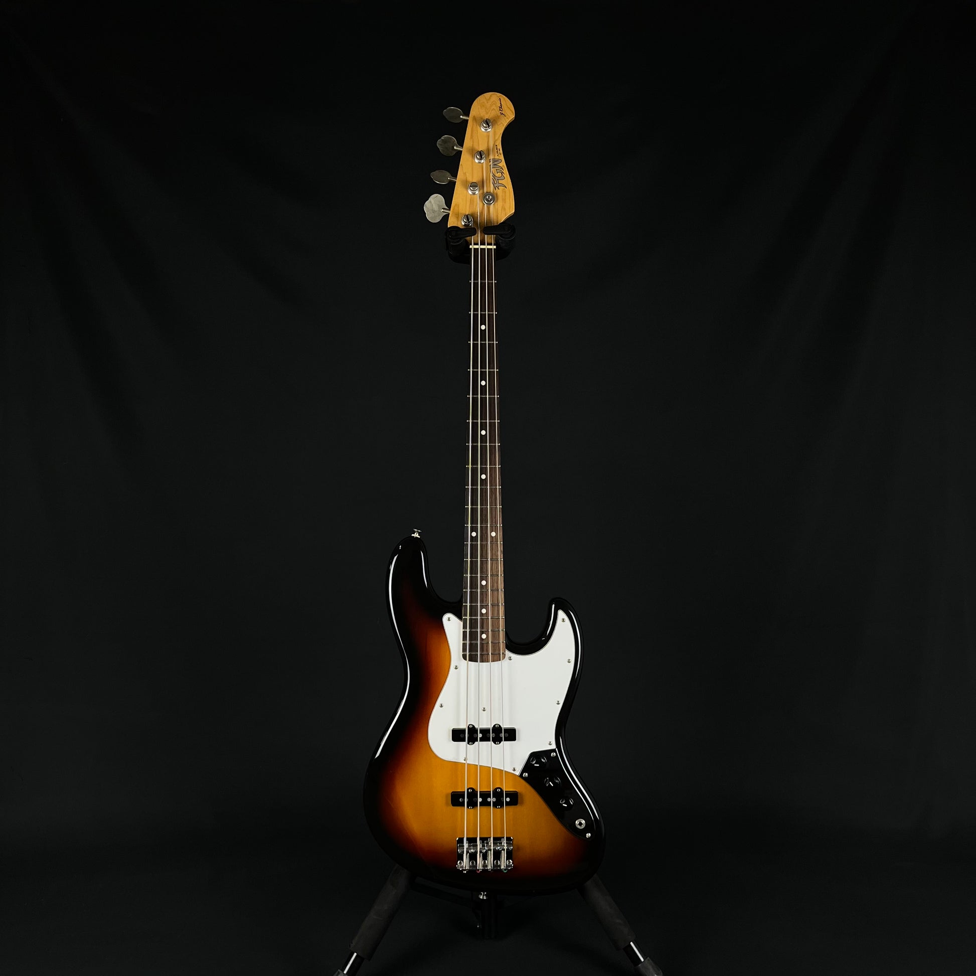 FGN Japan J-Classic Jazz Bass