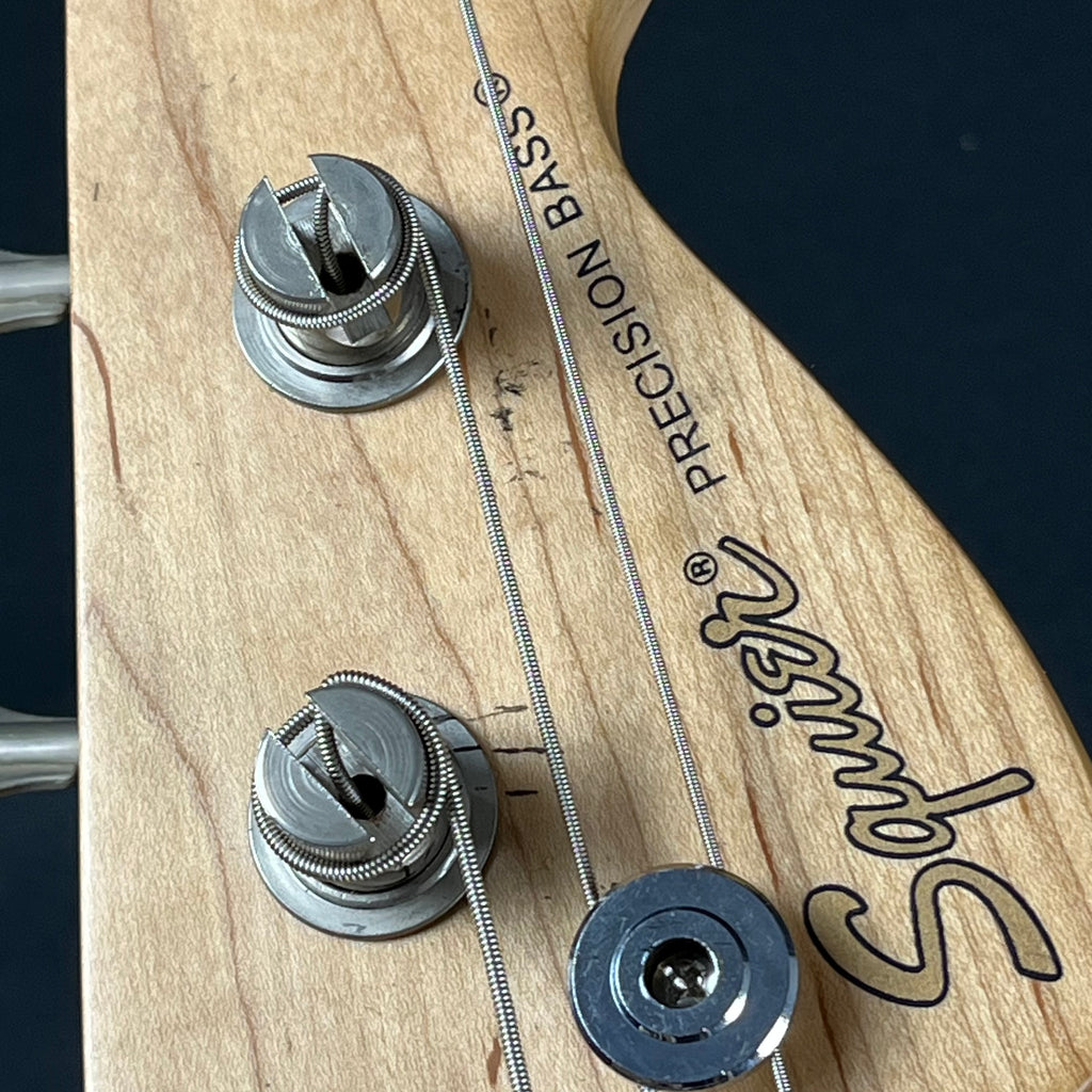 Squier Precision Bass