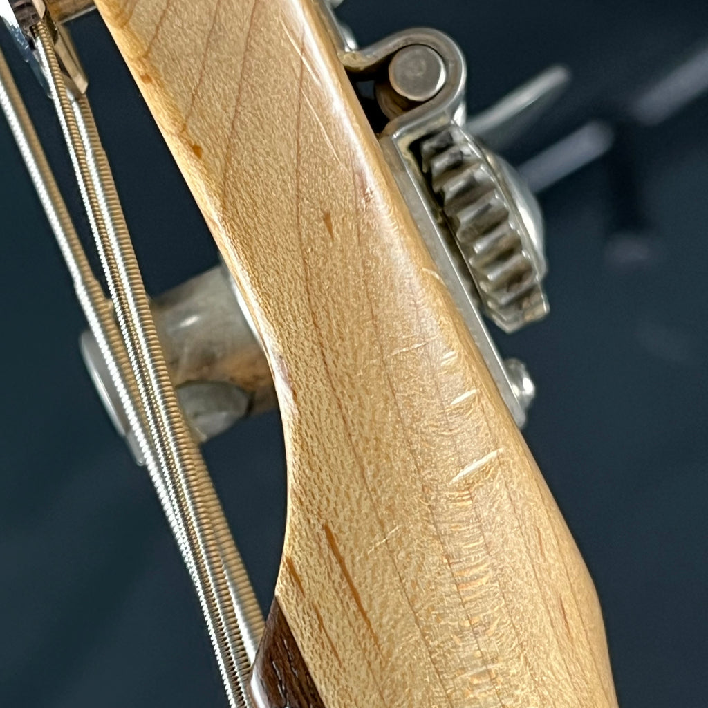 Squier Precision Bass