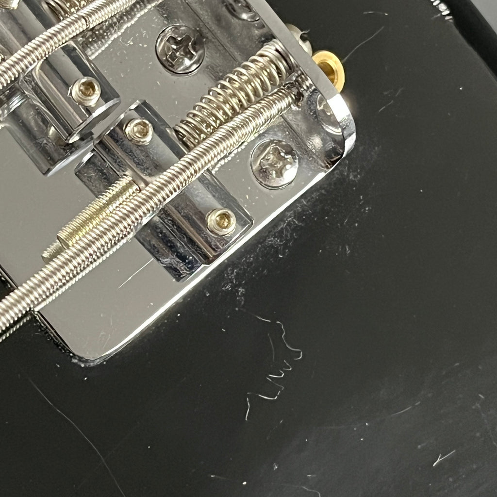 Squier Precision Bass