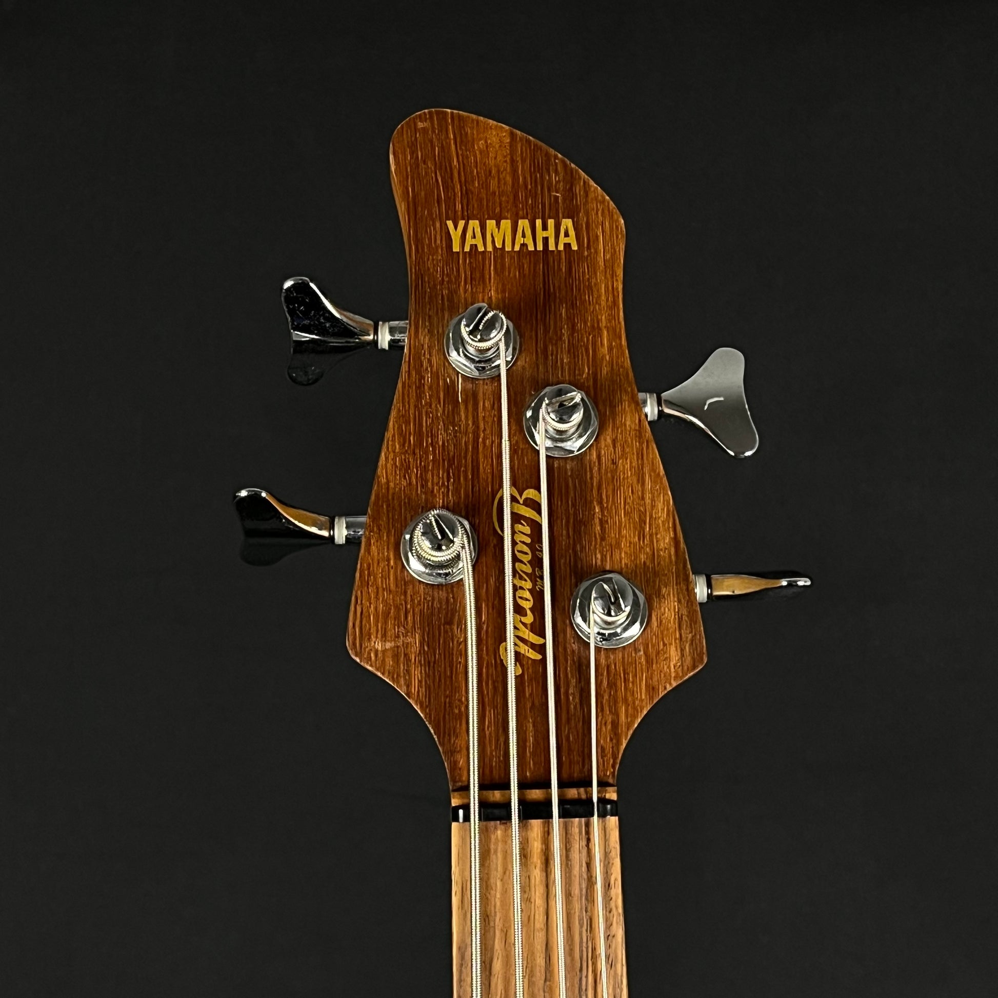 YAMAHA MB-40 Bass
