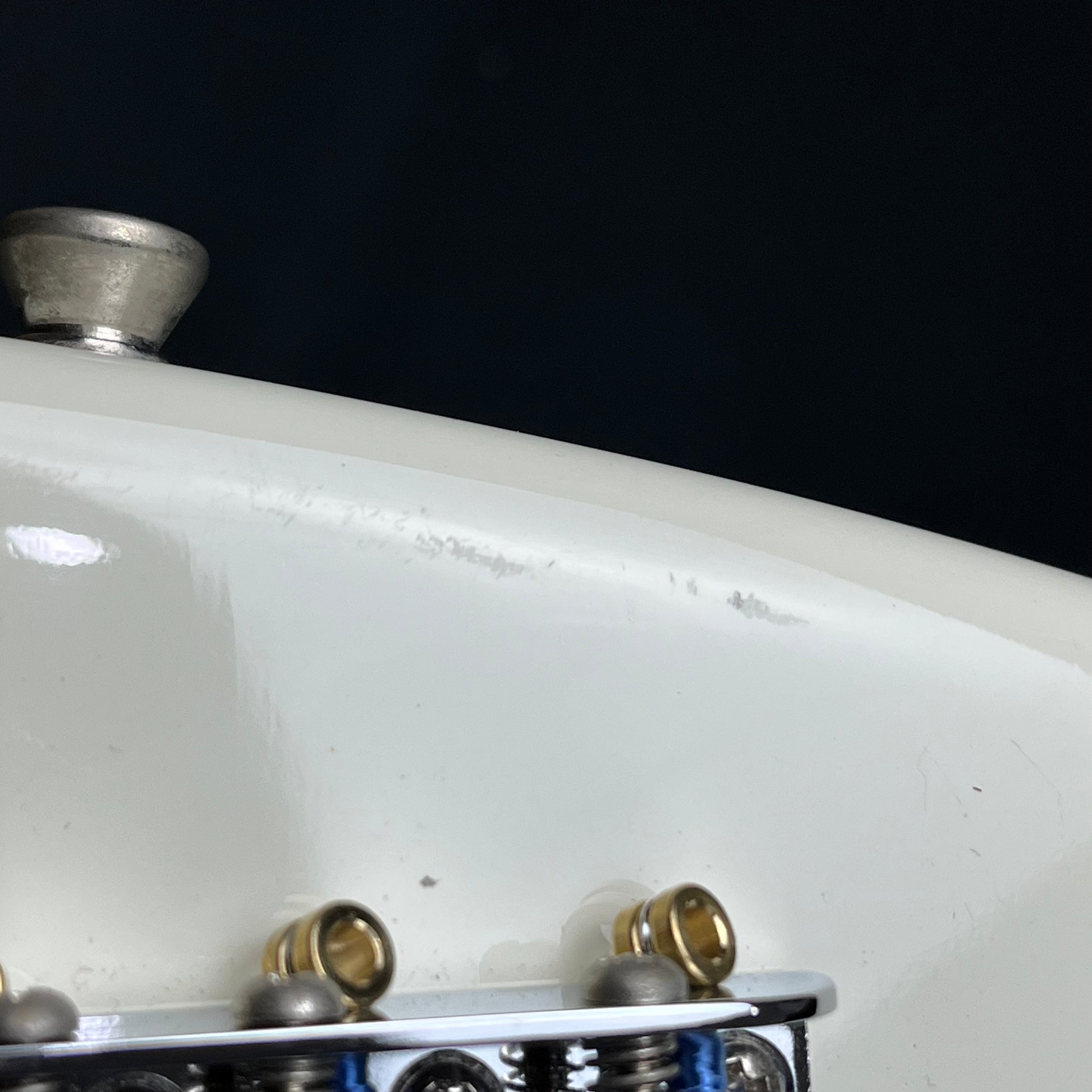 Bacchus Global Series Fretless Bass