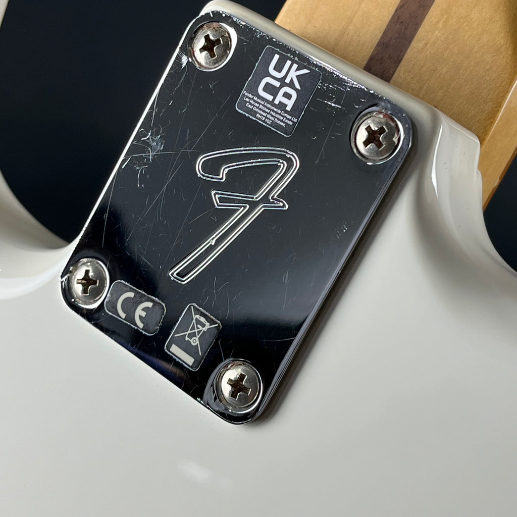 Fender Player Stratocaster PWT PF 2022