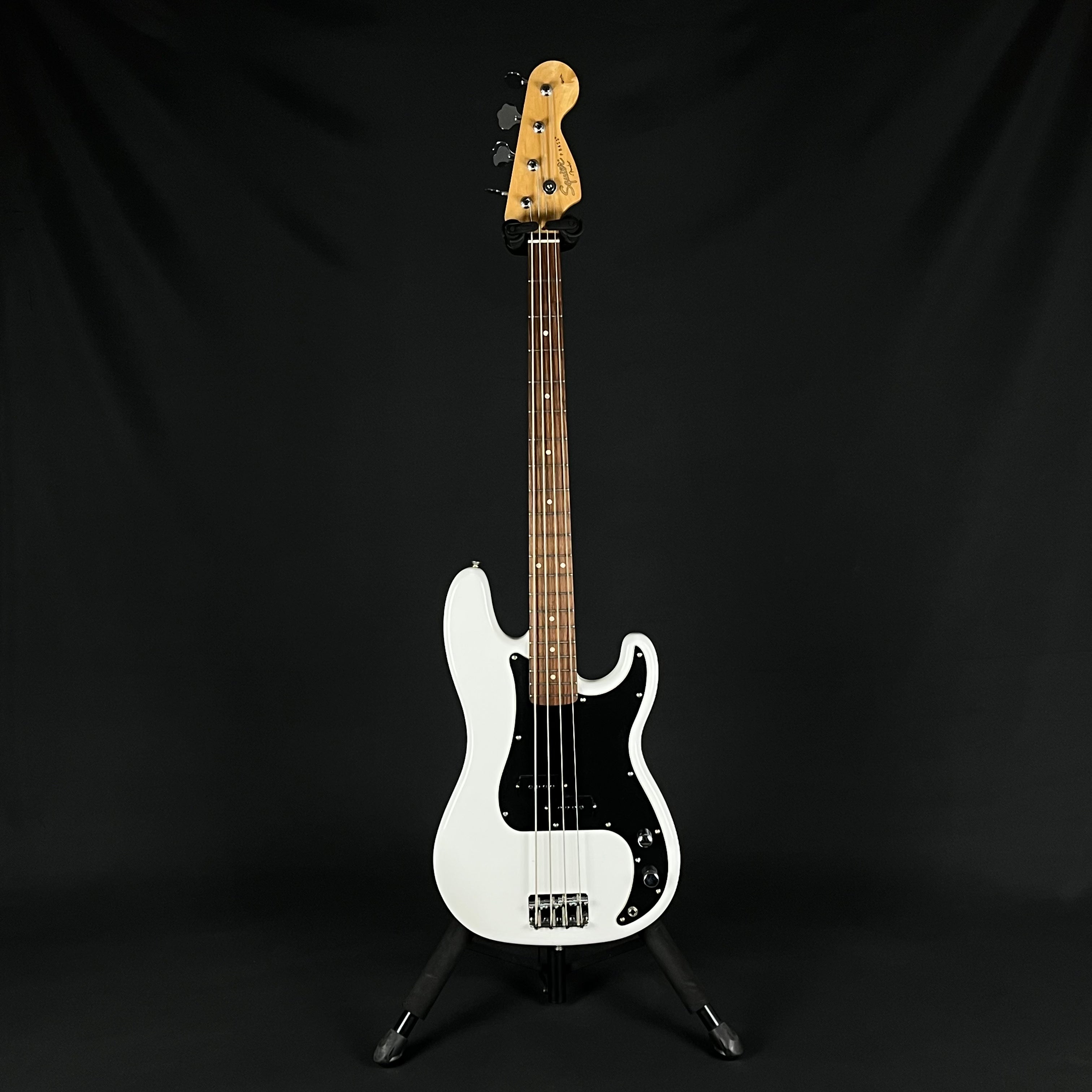 Squier Affinity Precision Bass