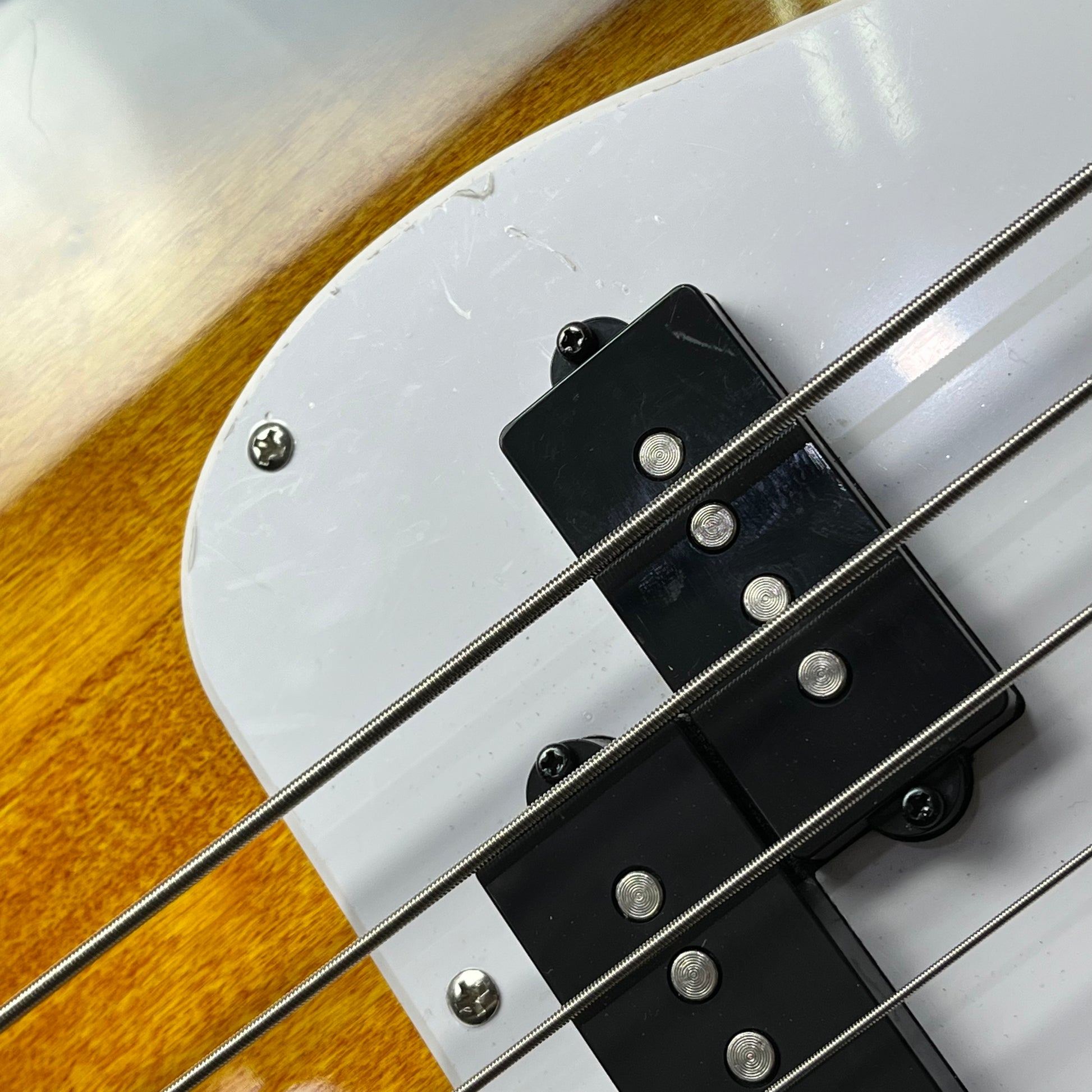Squier Sonic Precision Bass