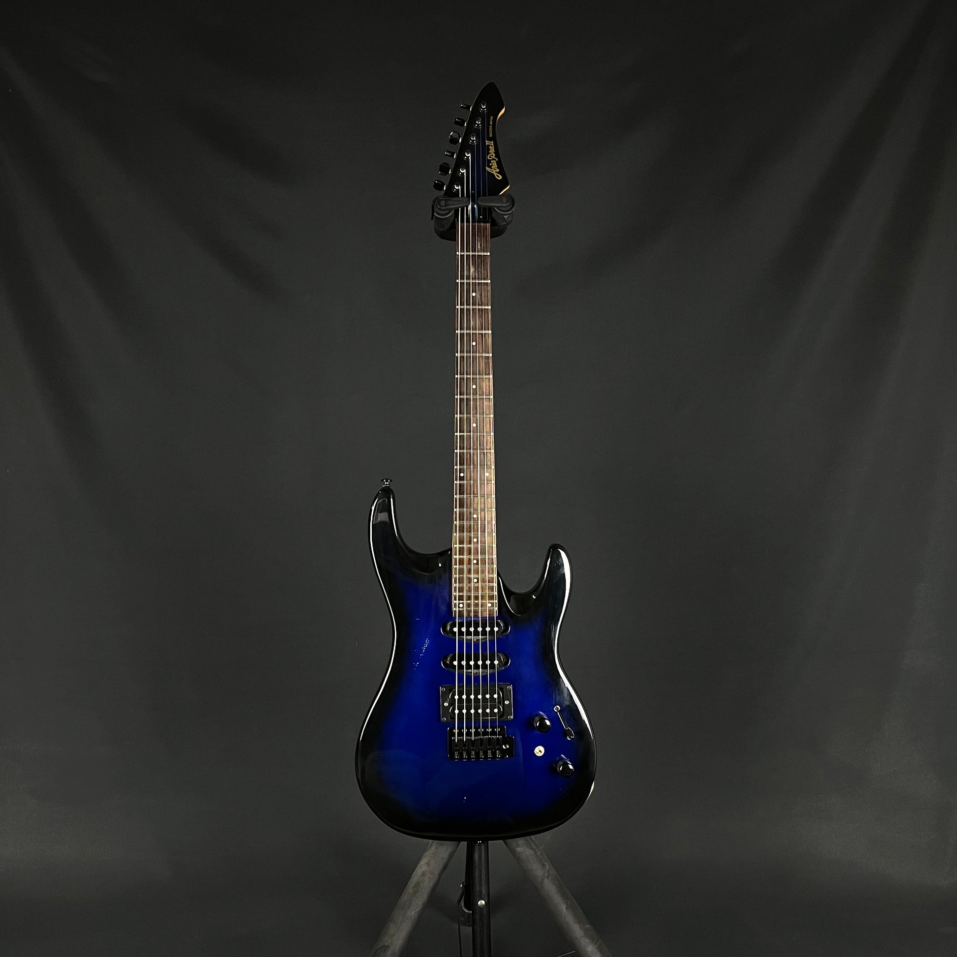 Aria Pro II Magna Series