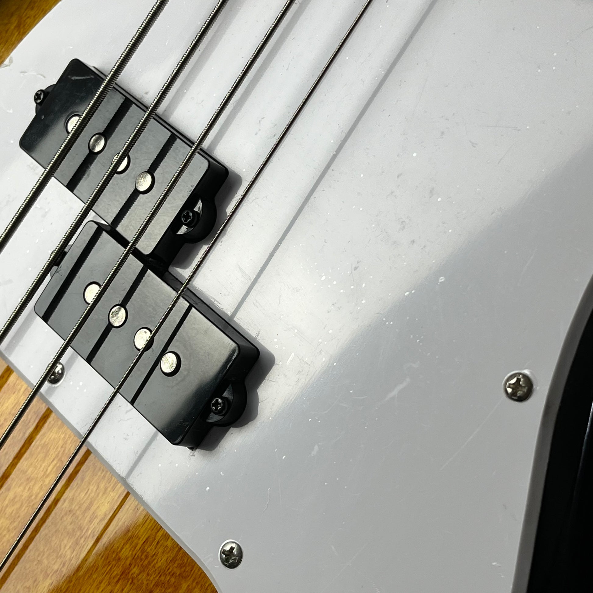 Squier Sonic Precision Bass