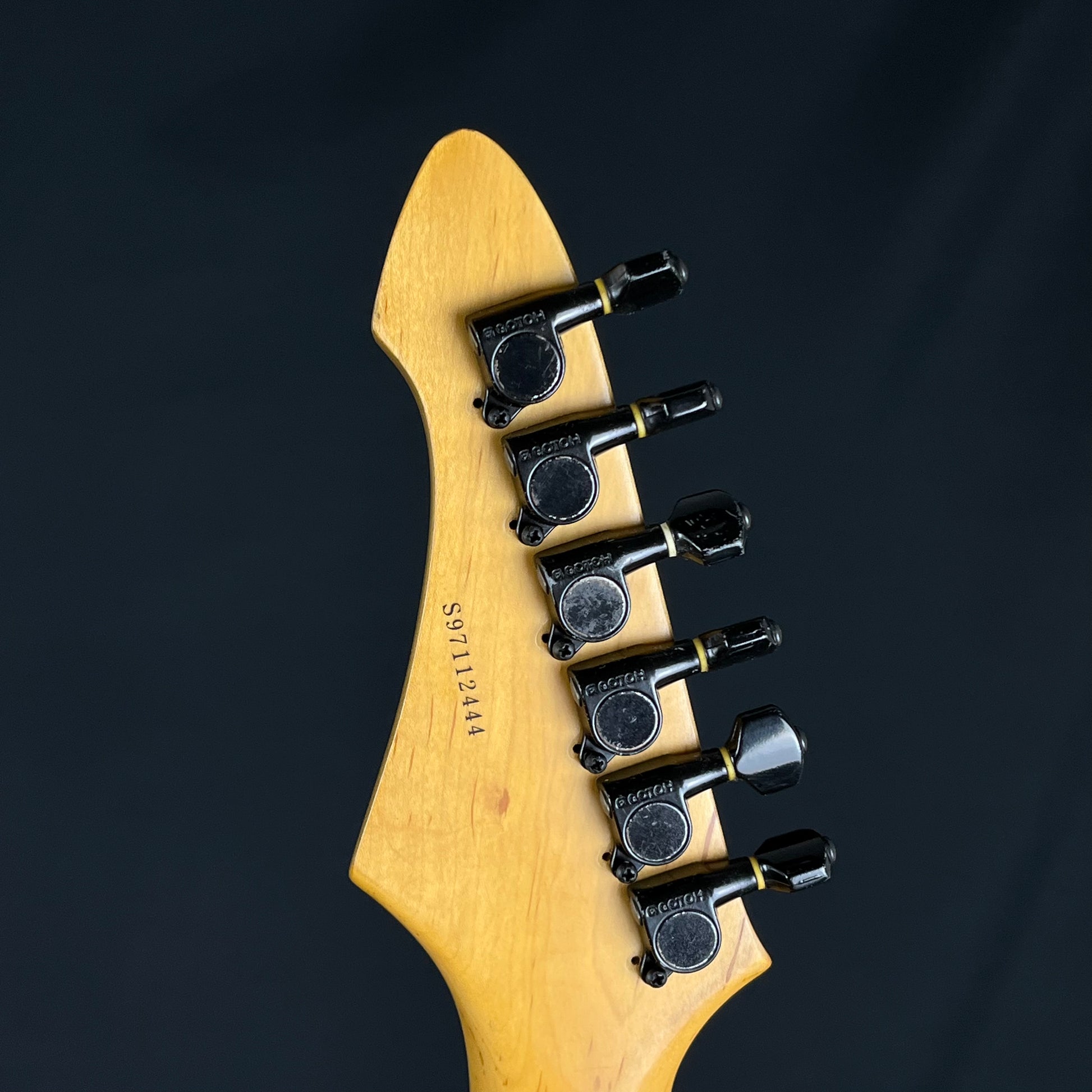 Aria Pro II Magna Series