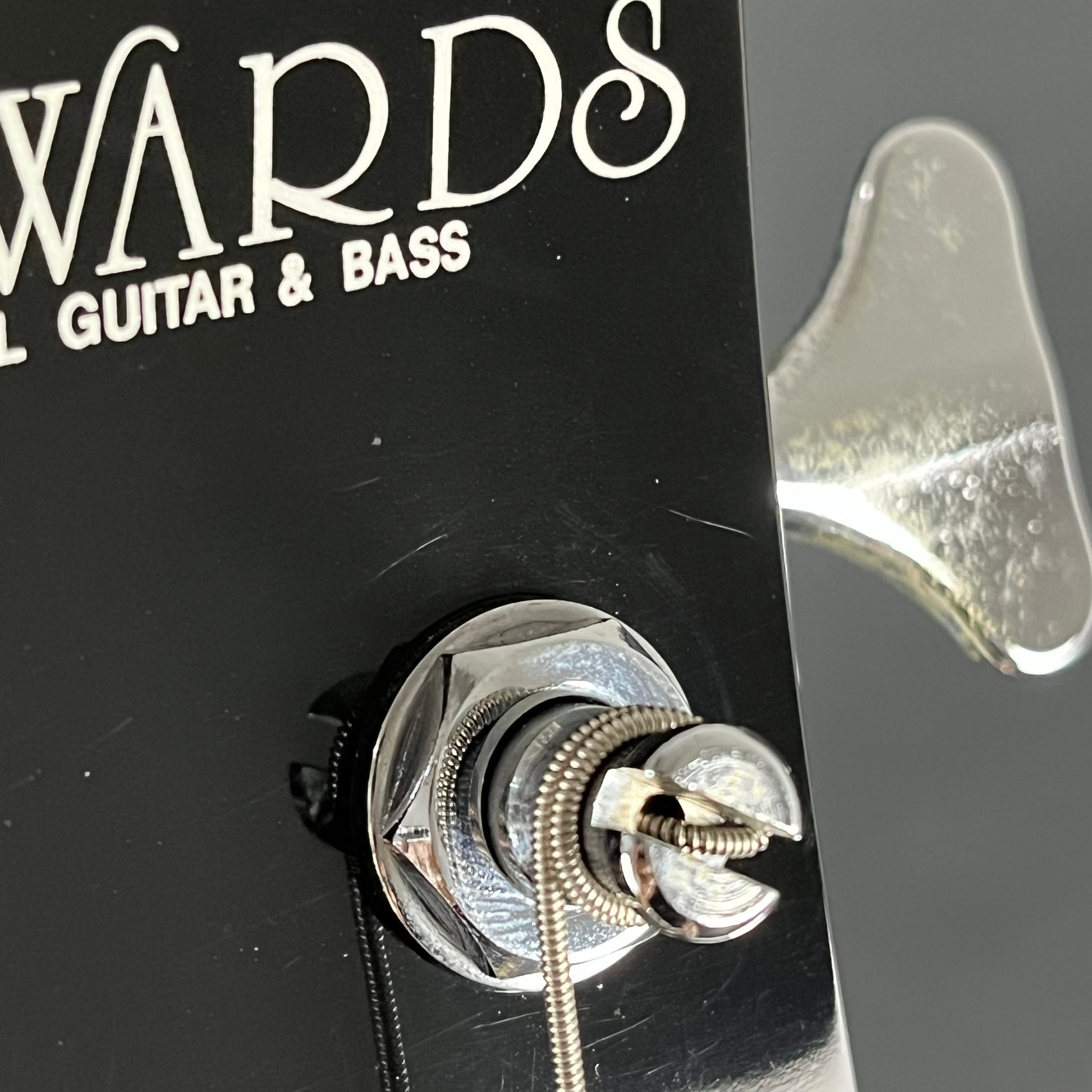 EDWARDS E-J-85MF Bass