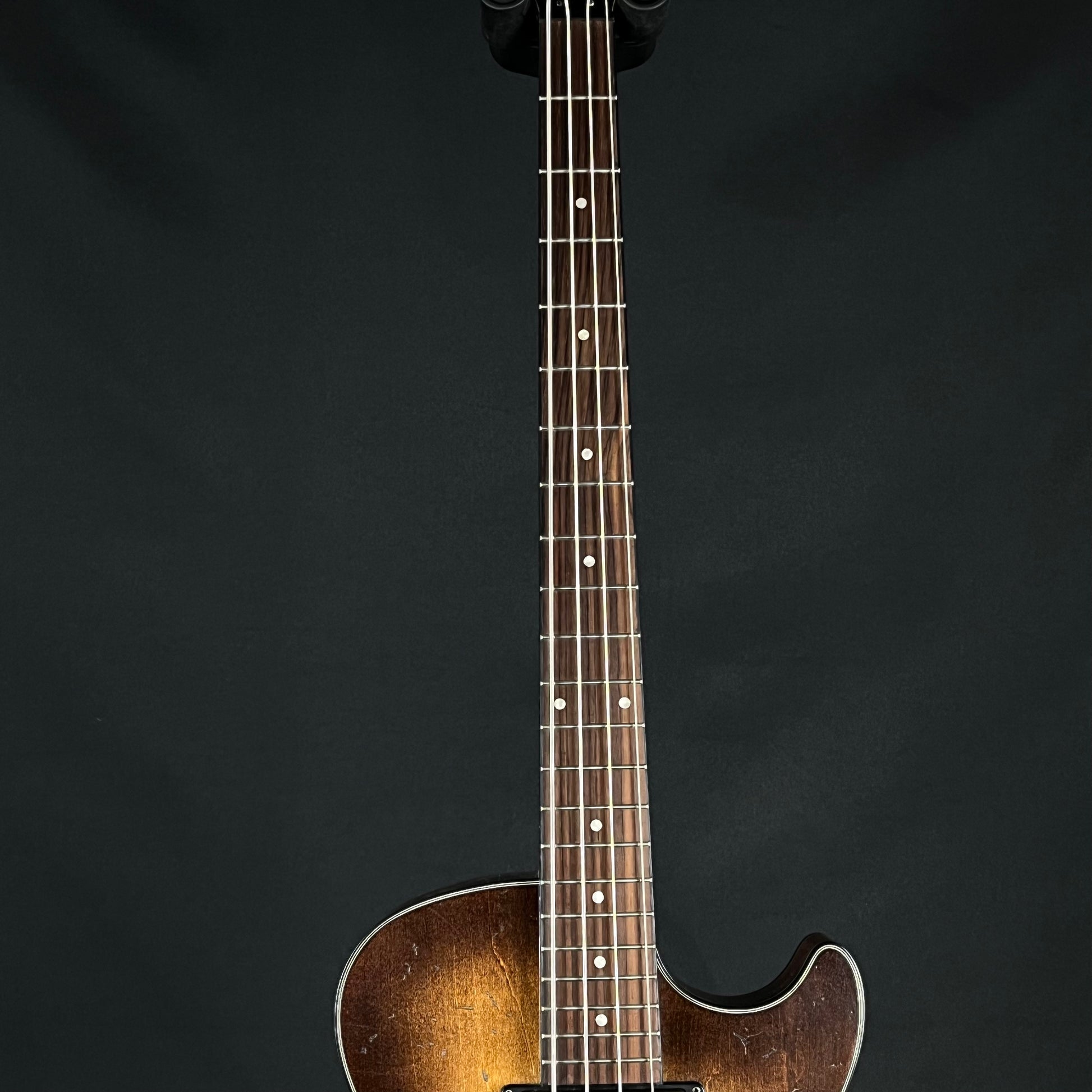 Ibanez AGBV200A