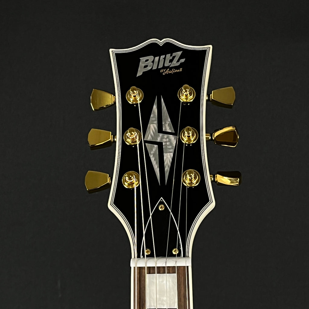 Blitz by Aria Pro II Les Paul Custom