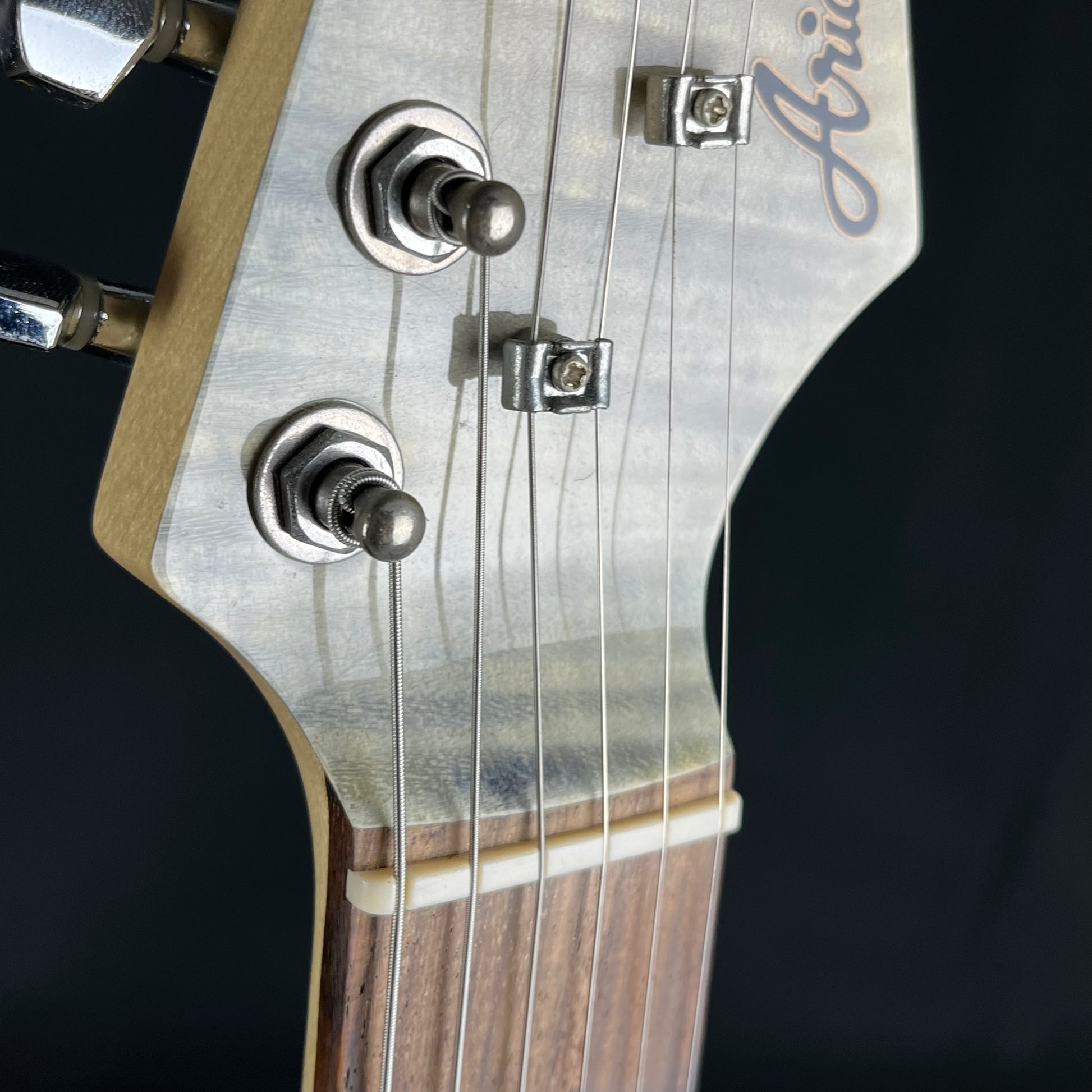 Aria Pro II 615-AE200