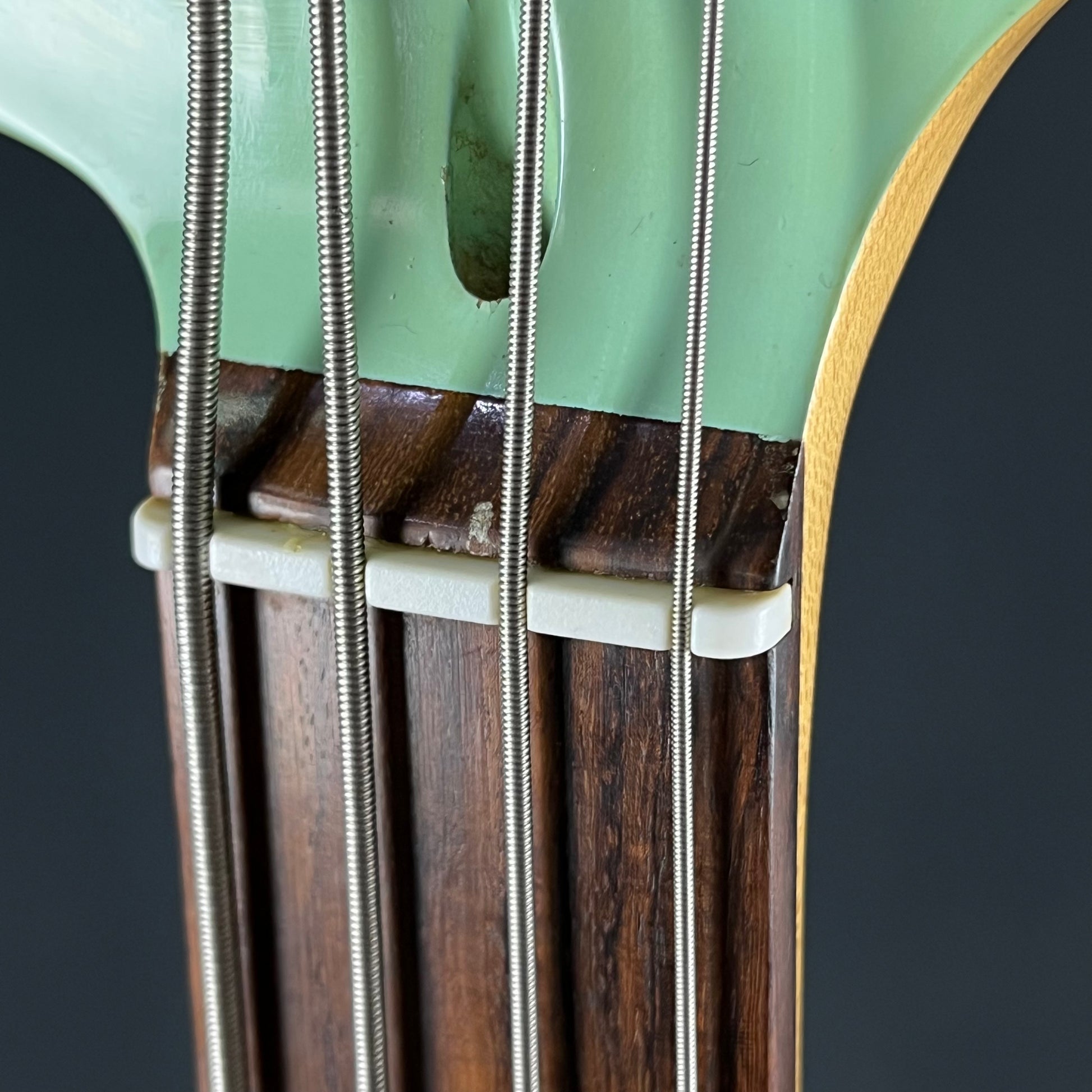 Squier Vista Series Musicmaster Bass