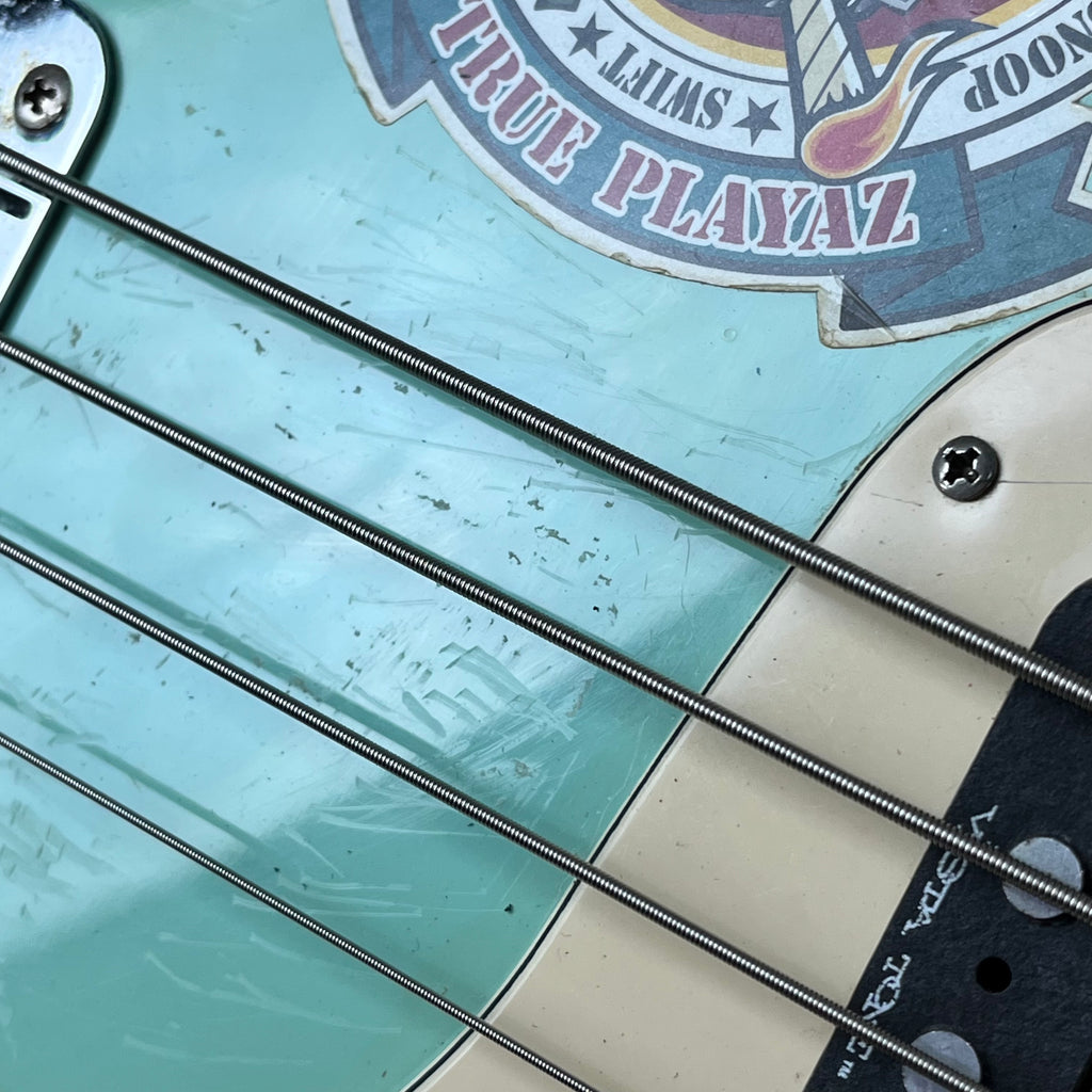 Squier Vista Series Musicmaster Bass