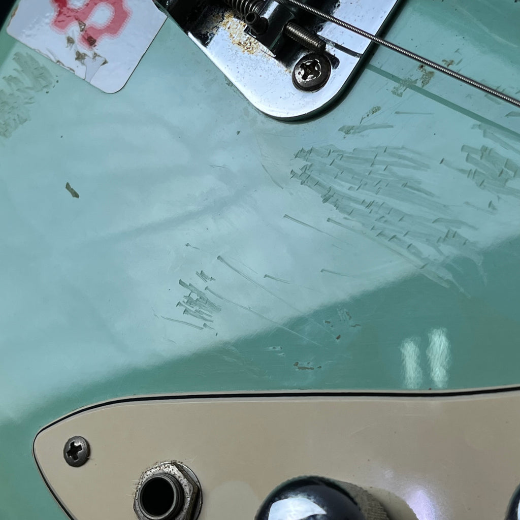 Squier Vista Series Musicmaster Bass