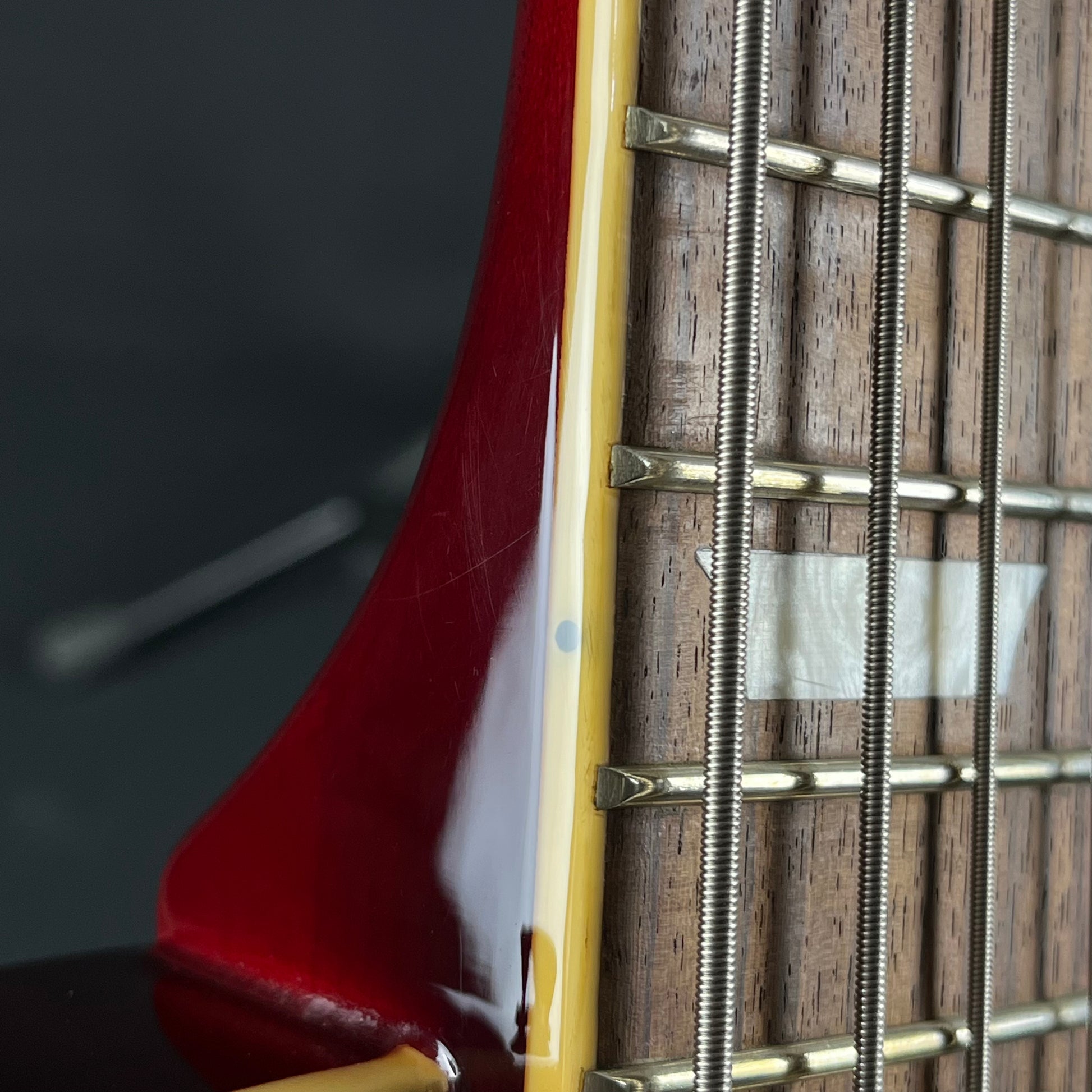 Burny Les Paul Bass