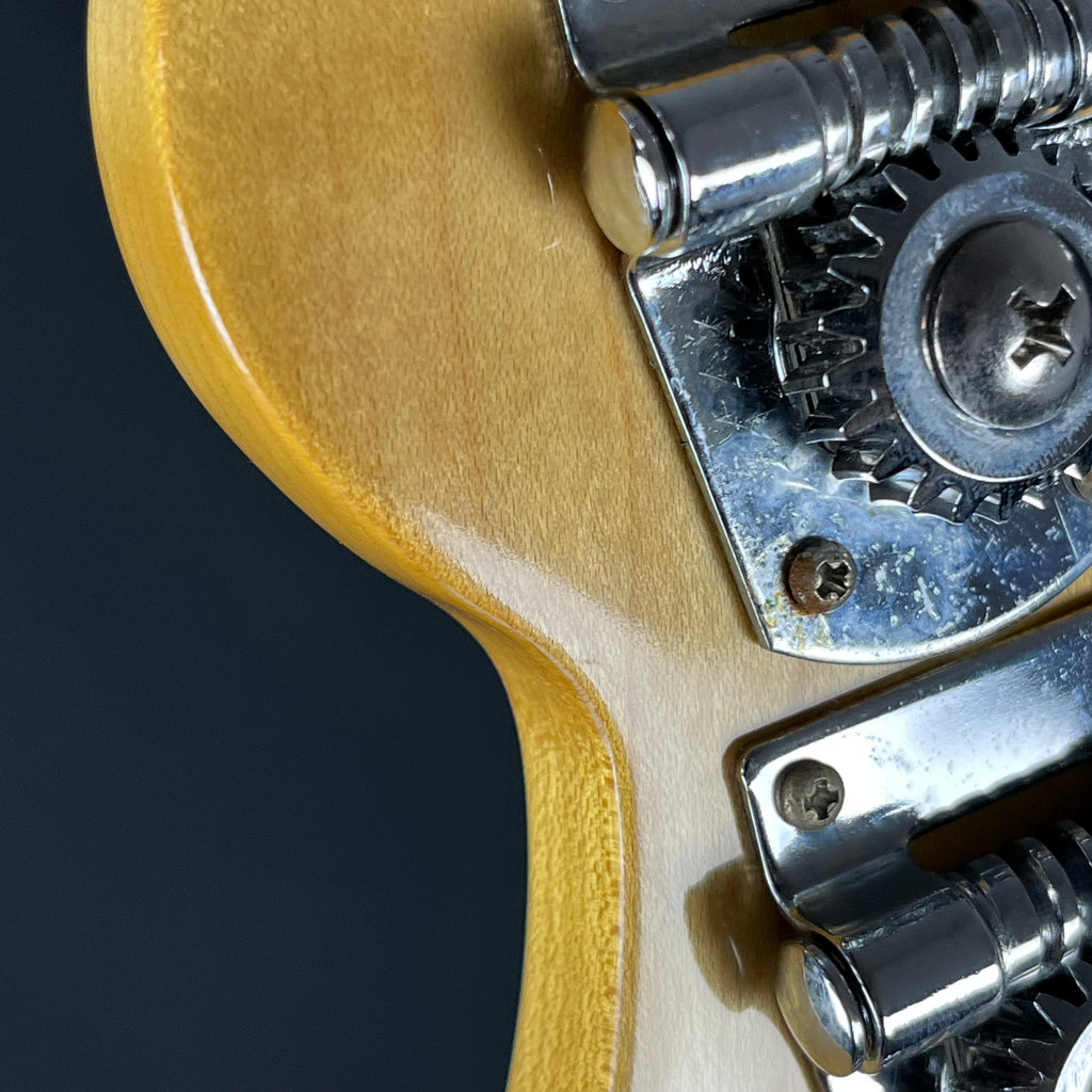 Squier Tomomi Jazz Bass SKB