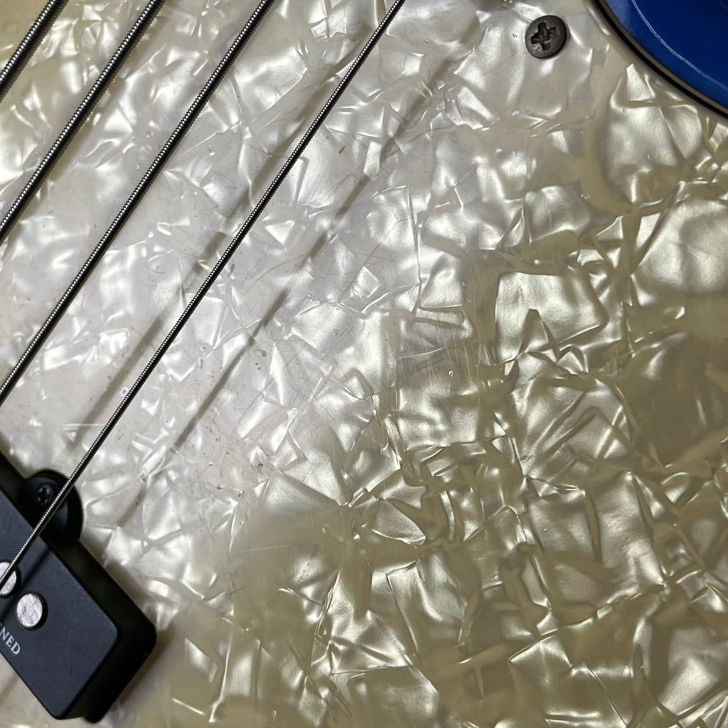 Squier Tomomi Jazz Bass SKB