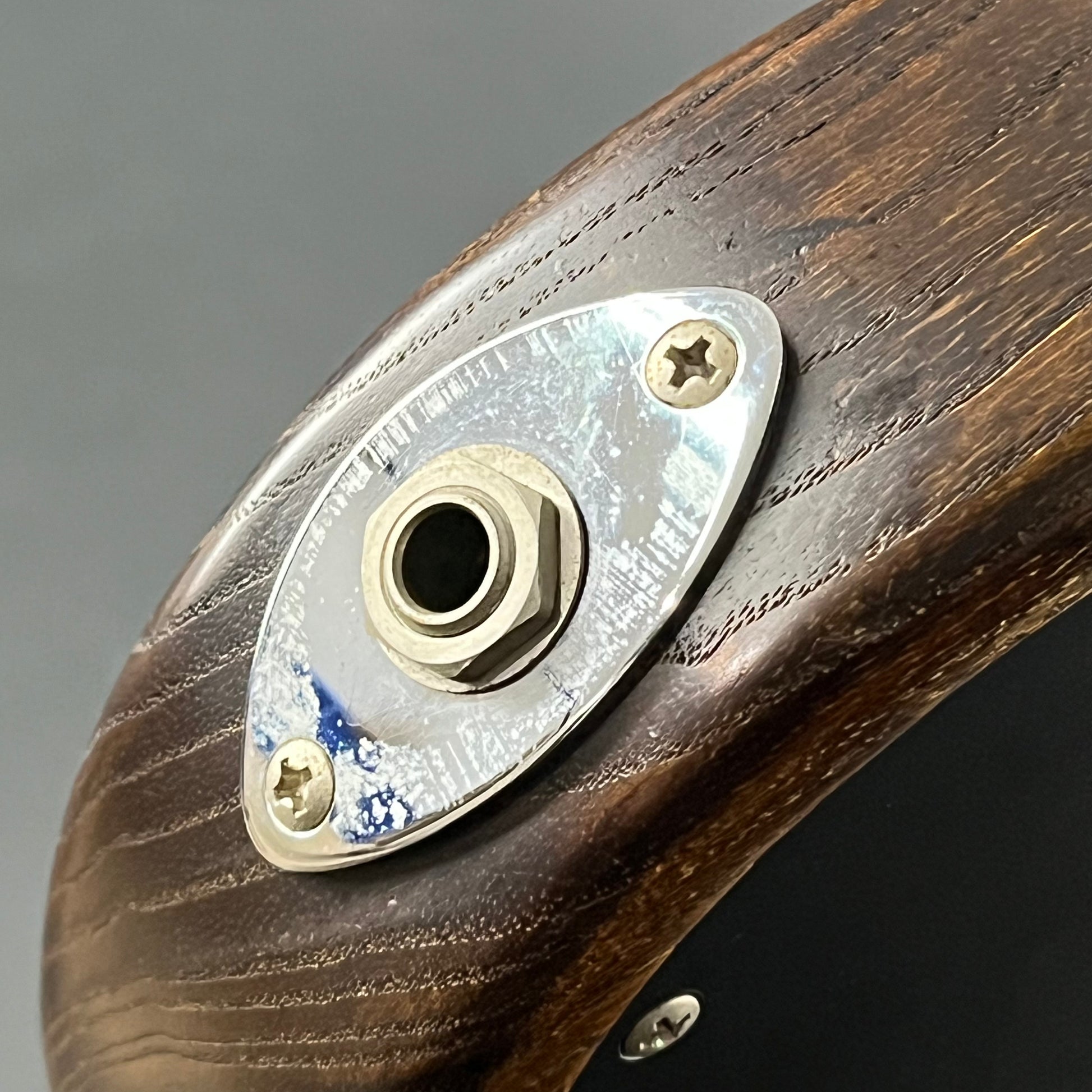 Bacchus Japan TWENTY-FOUR ASH4 Bass