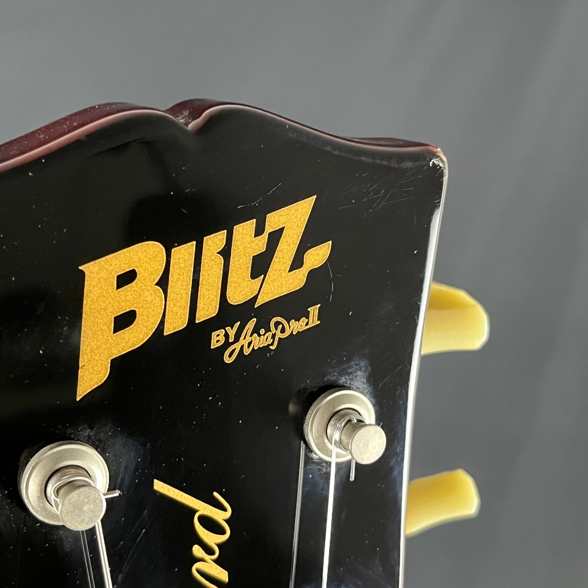 Blitz by Aria Pro II Leopard