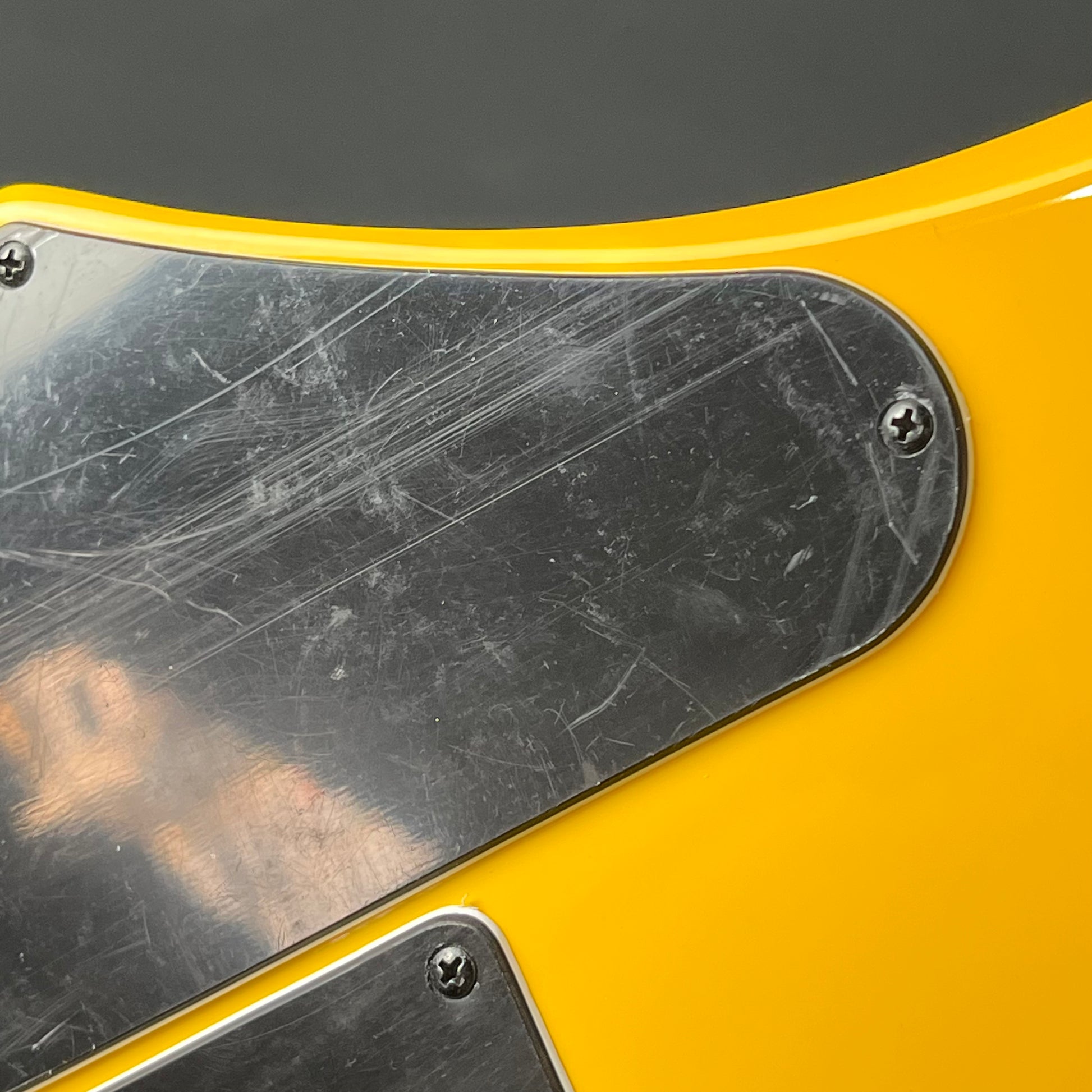 Burny MG-JR Hide model Yellow Heart