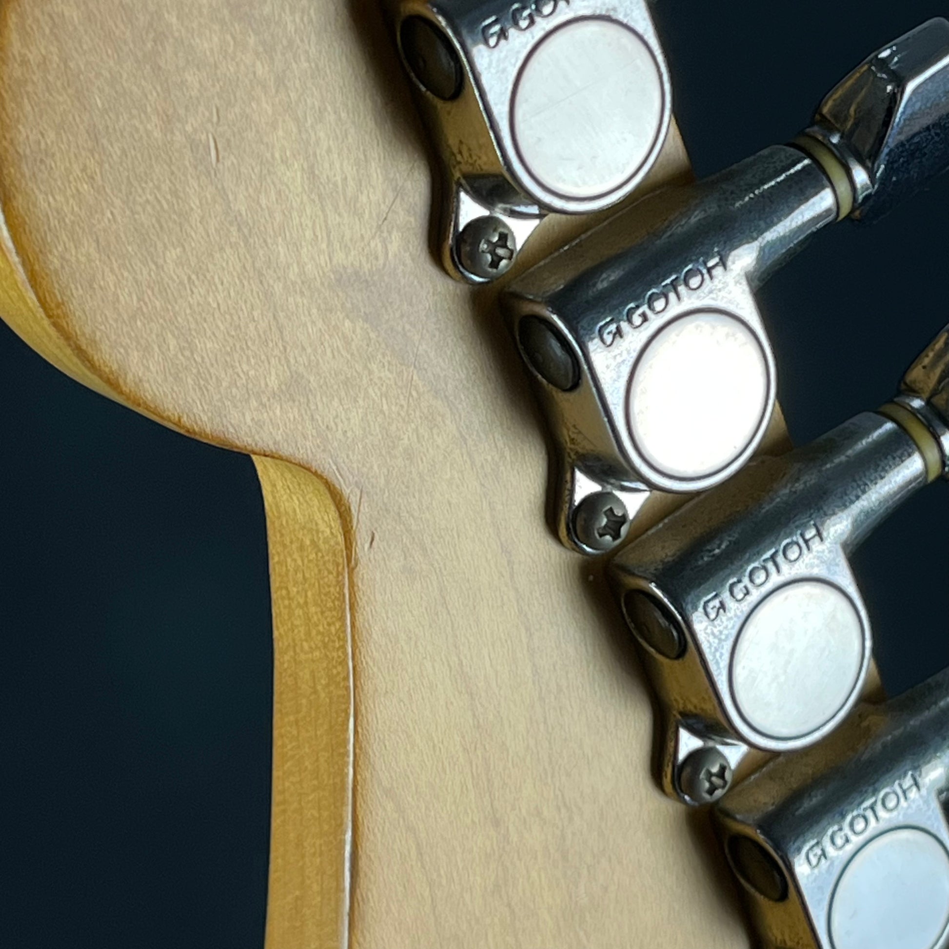 Squier Japan Silver Series Stratocaster