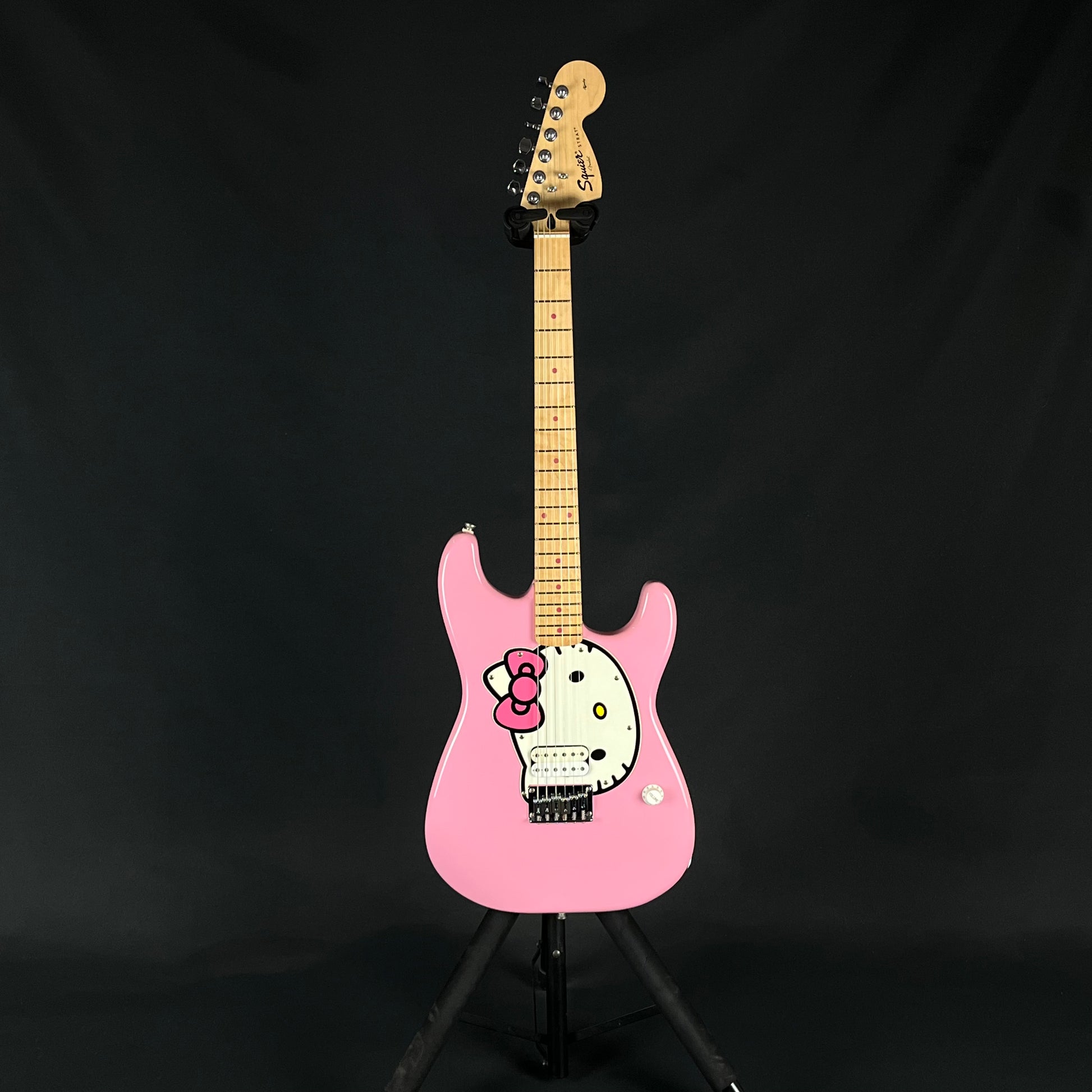 Squier Hello Kitty Stratocaster 2006