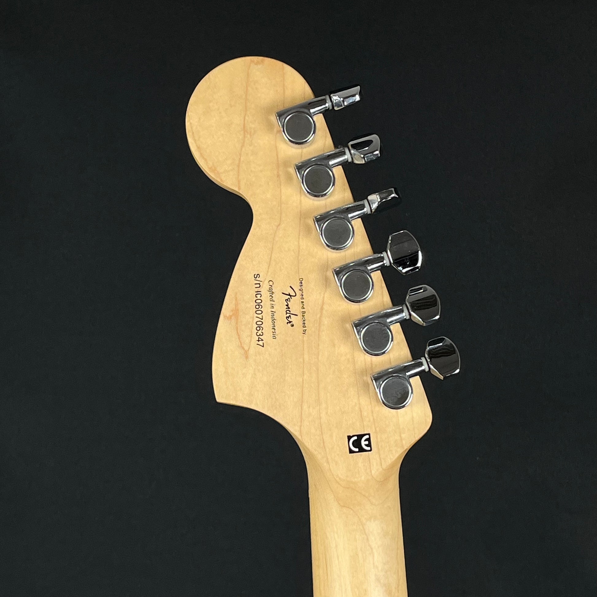 Squier Hello Kitty Stratocaster 2006