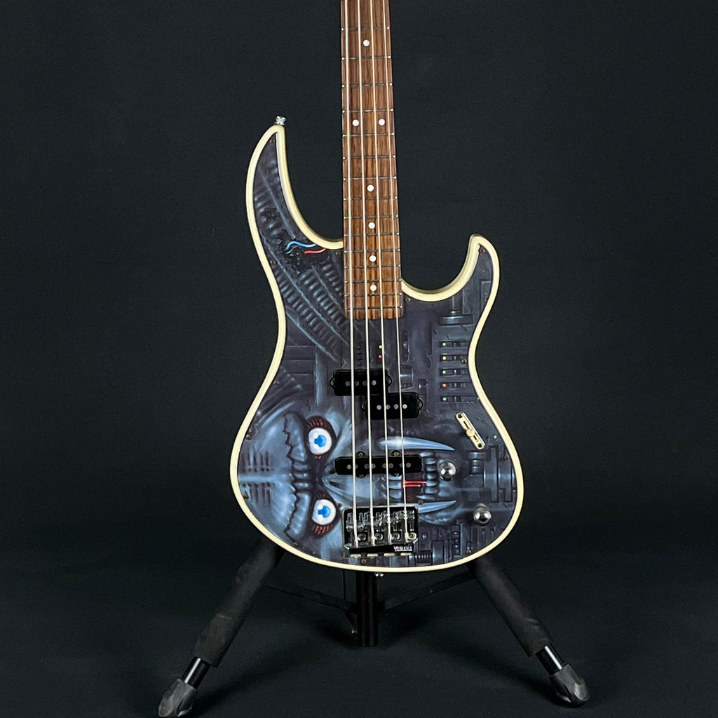YAMAHA Attitude Bass ** Mod **