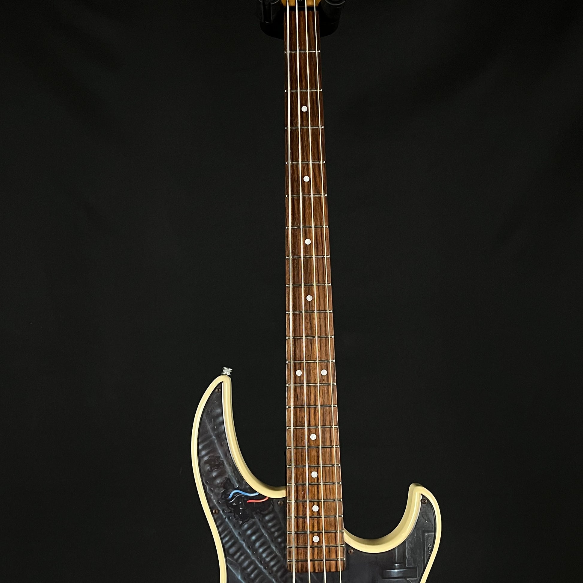 YAMAHA Attitude Bass ** Mod **