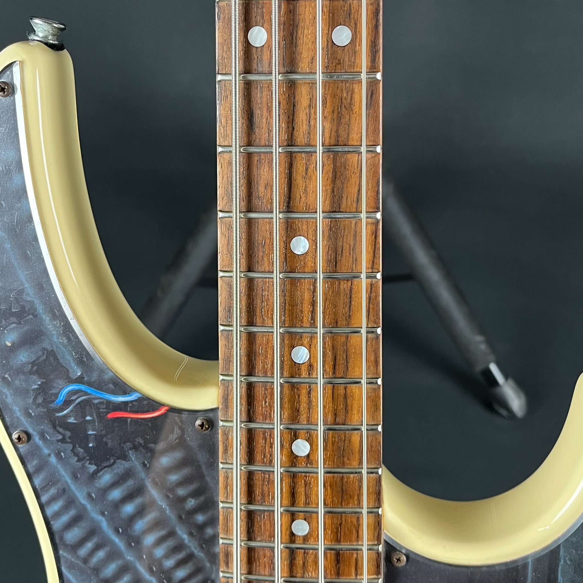 YAMAHA Attitude Bass ** Mod **